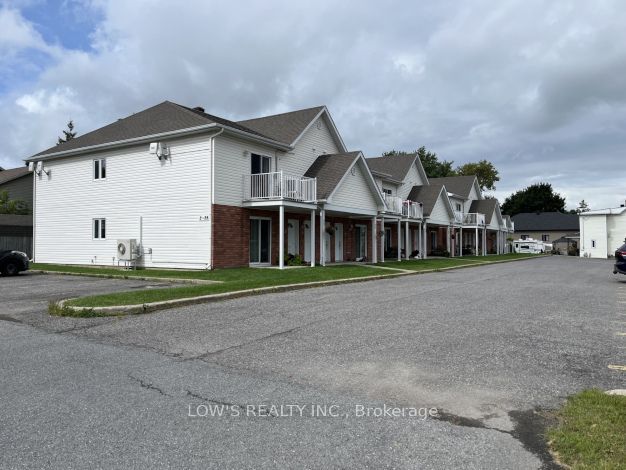 12 Pendleton Street, Champlain, ON K0B 1R0 photo 3