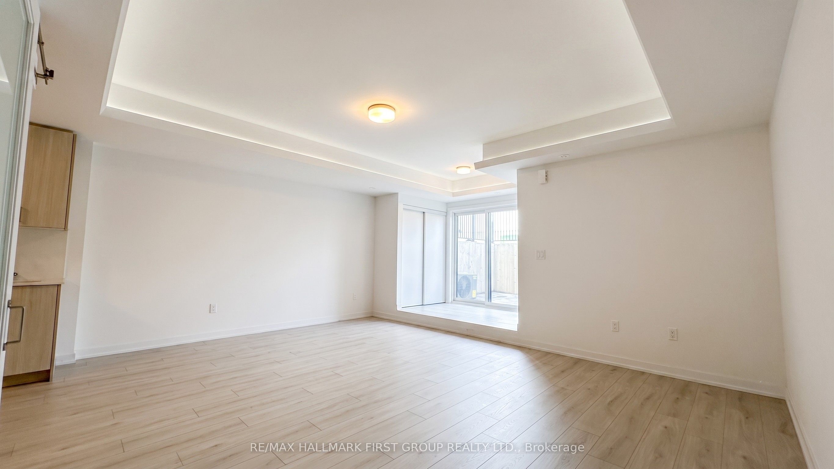 25 Palace Street P32, Kitchener, ON N2E 3M6 photo 3