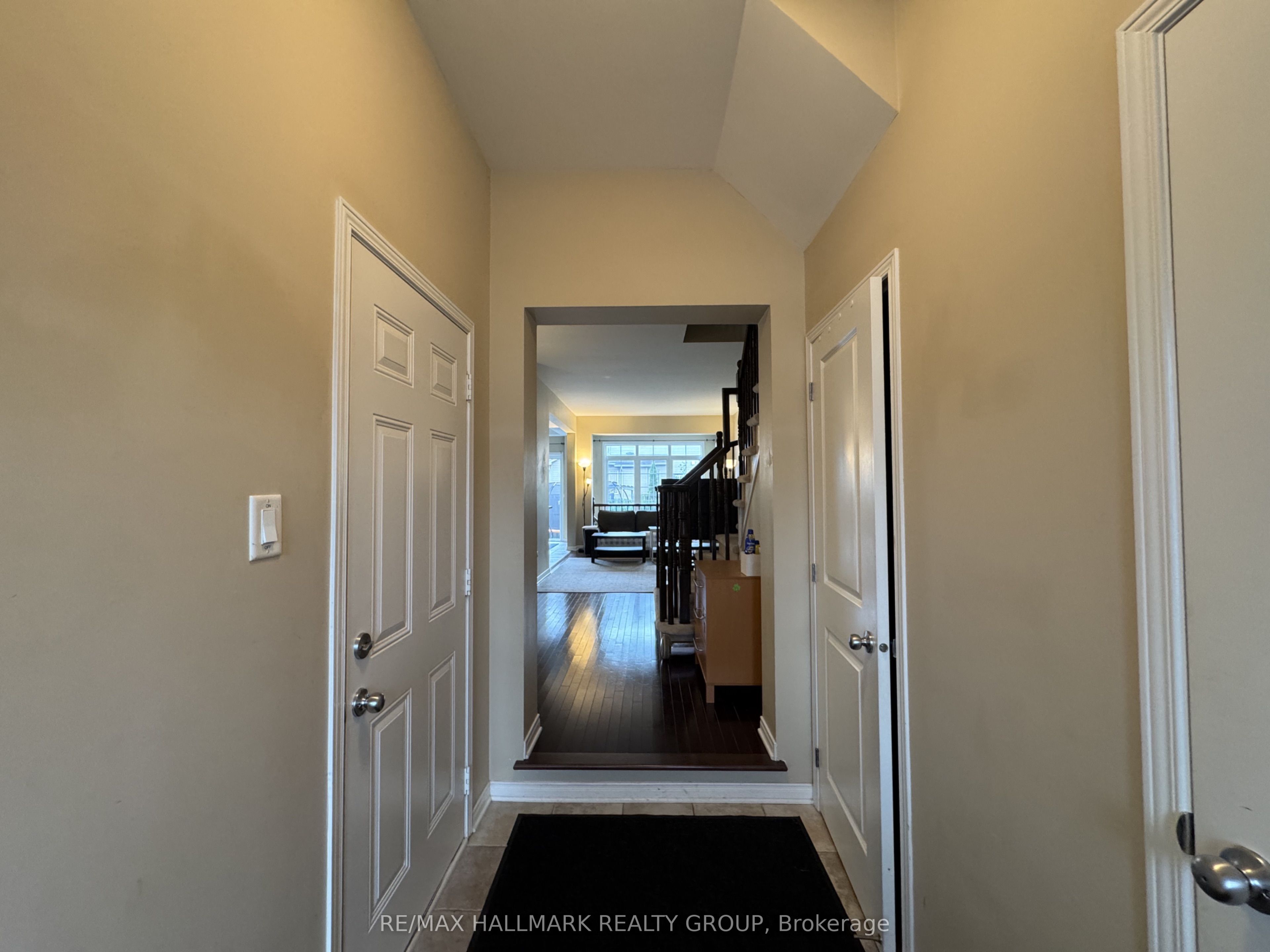 821 Tabaret Street, Kanata, ON K2M 0E4 photo 3