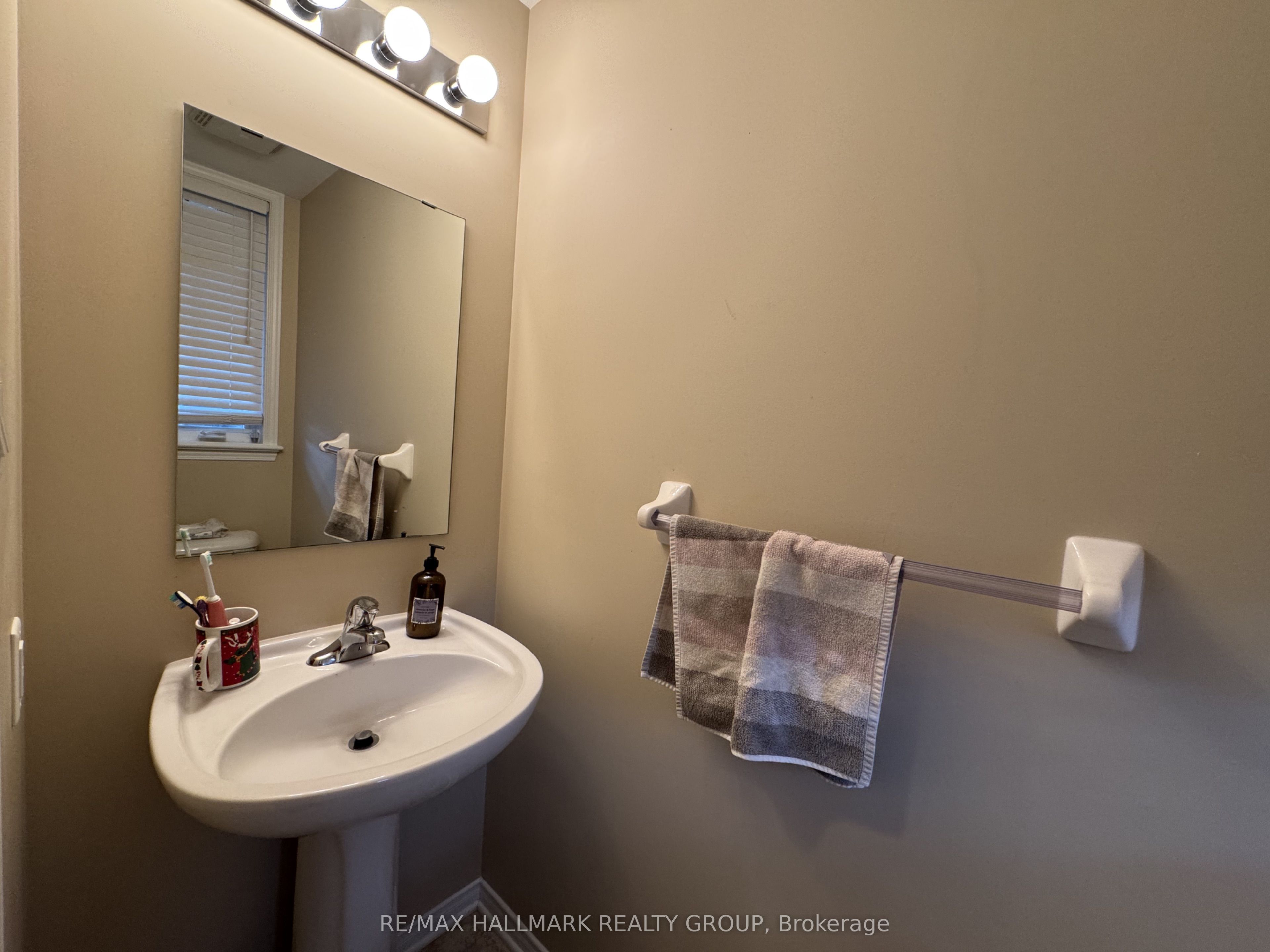 821 Tabaret Street, Kanata, ON K2M 0E4 photo 4