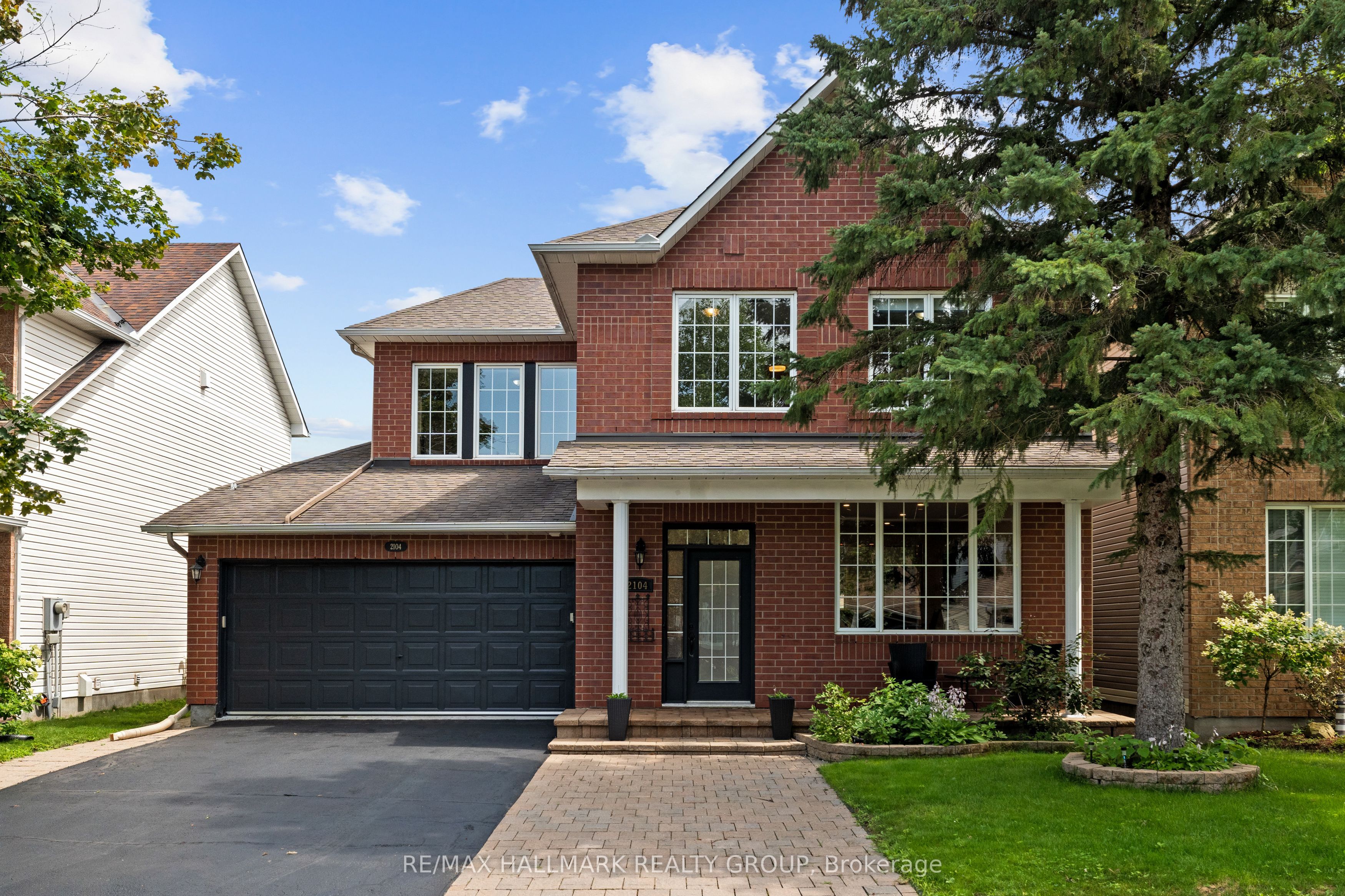 2104 Sandy Oaks Drive, Orleans - Convent Glen and Area, ON K1W 1H5 photo 2