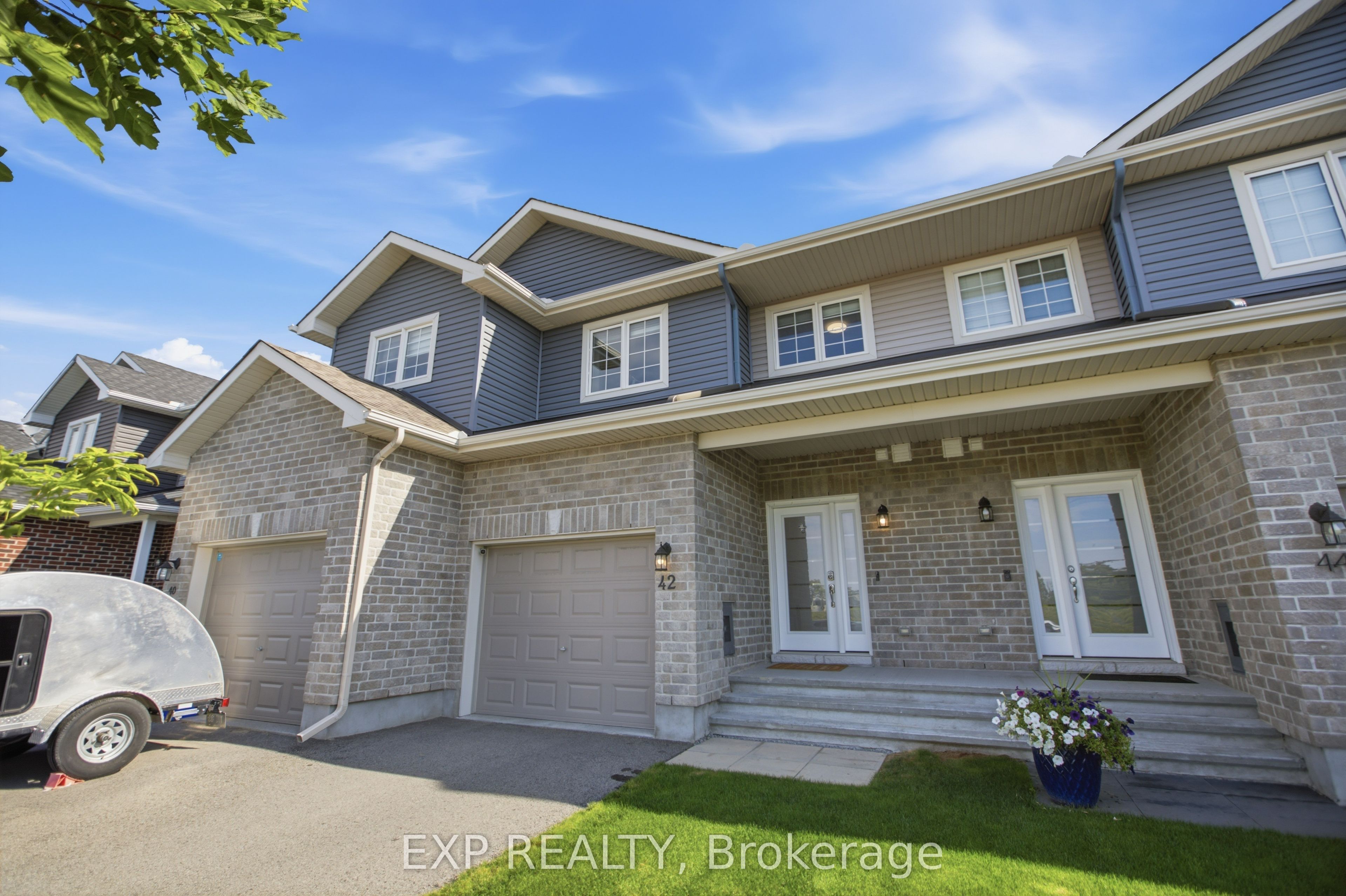42 Vimy Ridge Crescent, Arnprior, ON K7S 0H7 photo 3