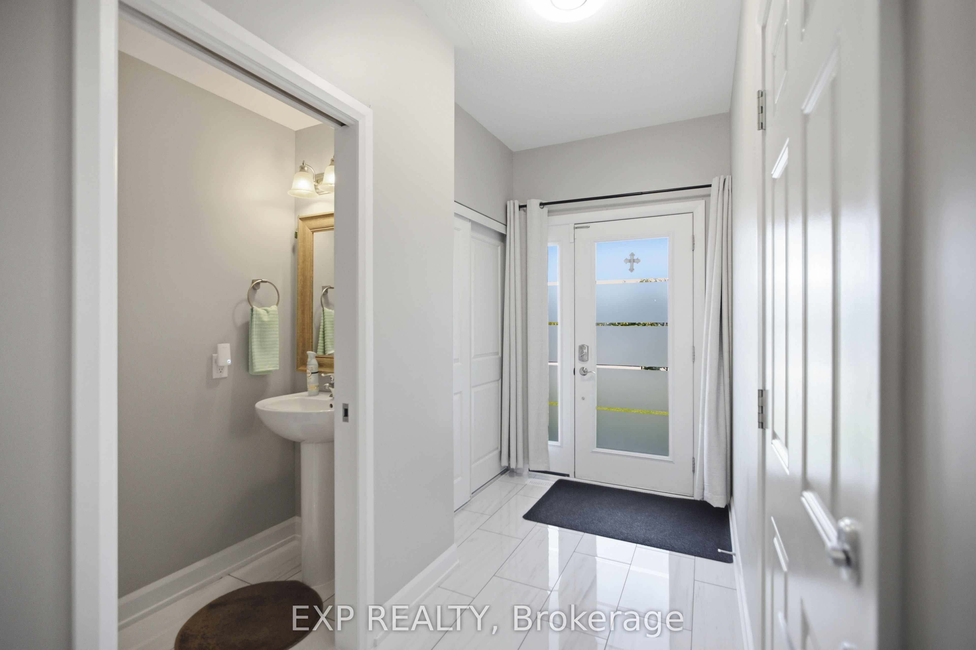 42 Vimy Ridge Crescent, Arnprior, ON K7S 0H7 photo 4