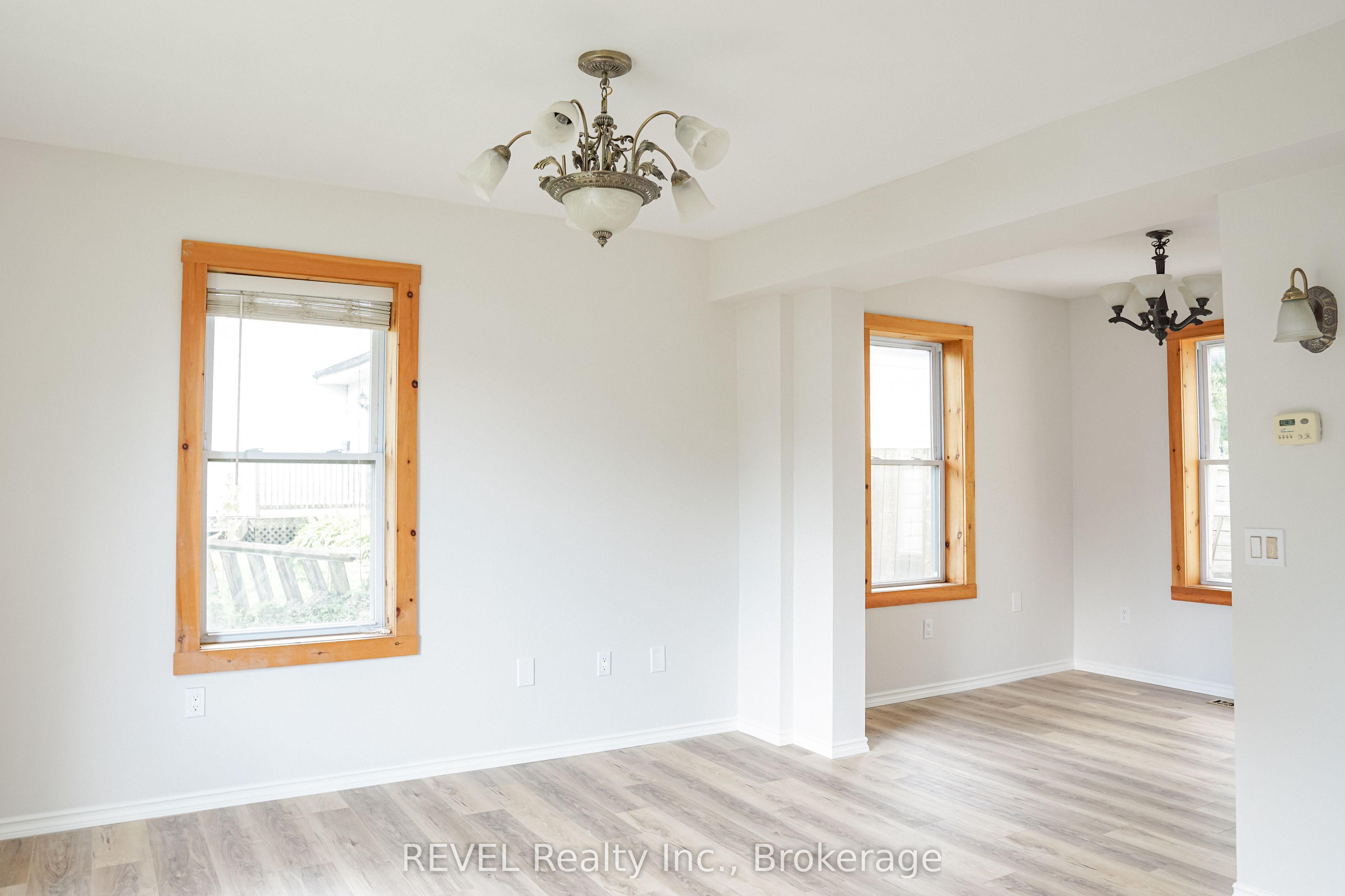 387 Glendale Avenue, St. Catharines, ON L2T 1C3 photo 5