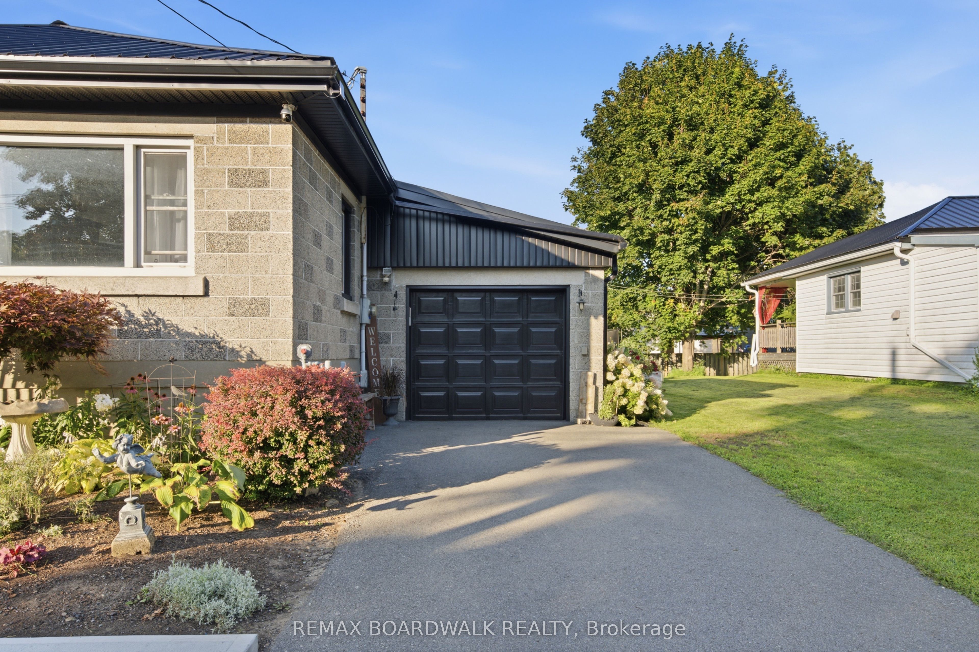 762 St Lawrence Street, Prescott, ON K0E 1T0 photo 5
