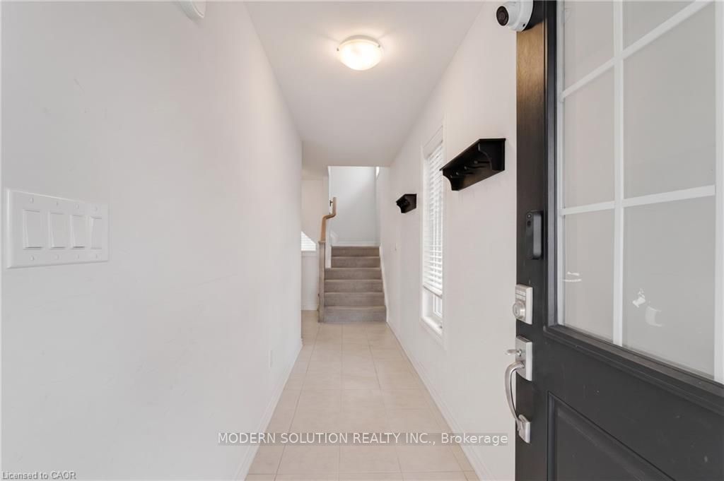 157 Juneberry Road, Thorold, ON L2V 0H9 photo 5