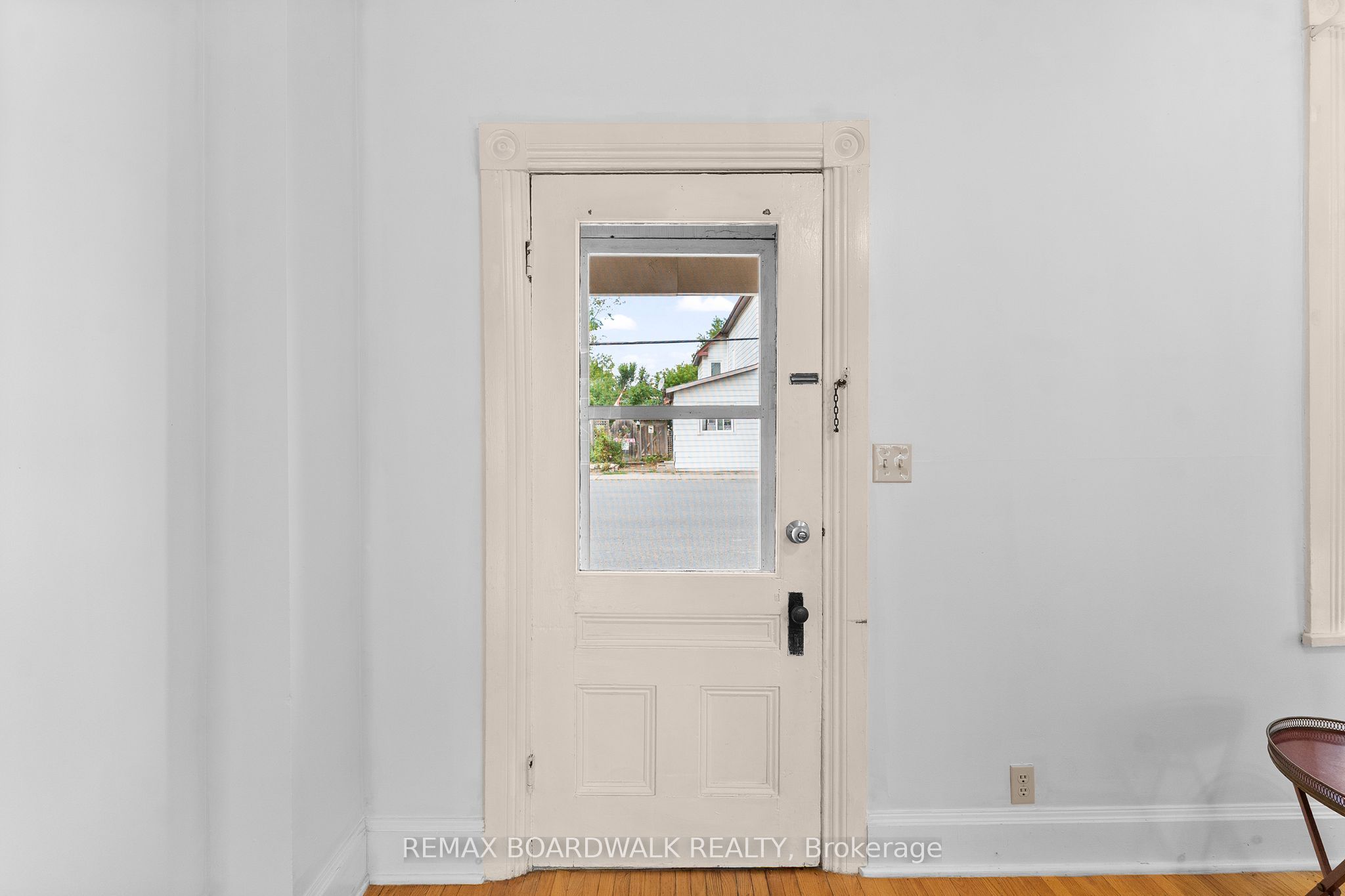 110-114 Clothier Street E, North Grenville, ON K0G 1J0 photo 4