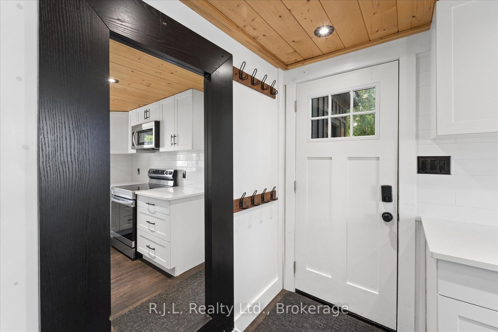 14 Deer Bay Reach Road, Trent Lakes, ON K0L 1J0 photo 5