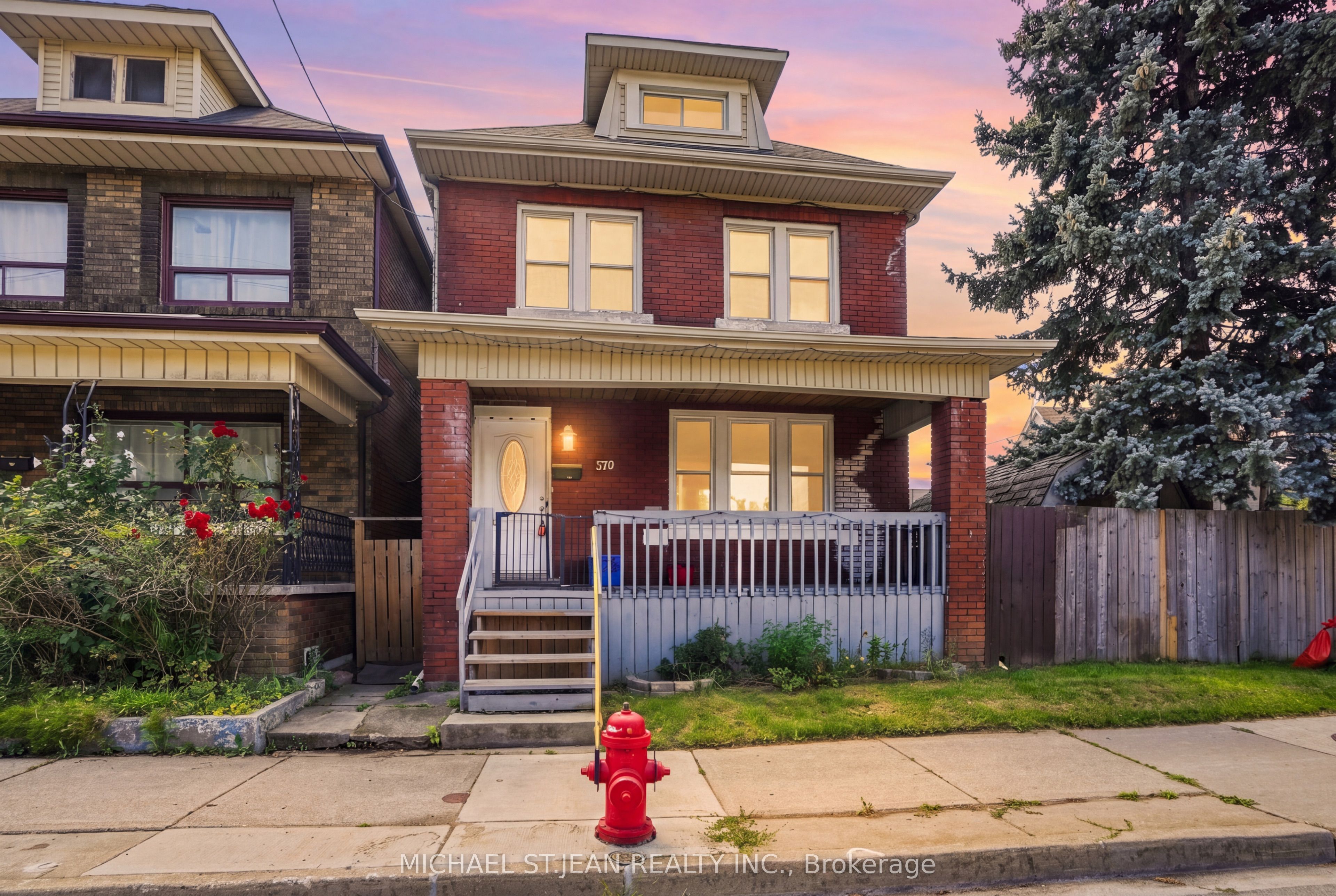 570 Cannon Street, Hamilton, ON L8L 2G4