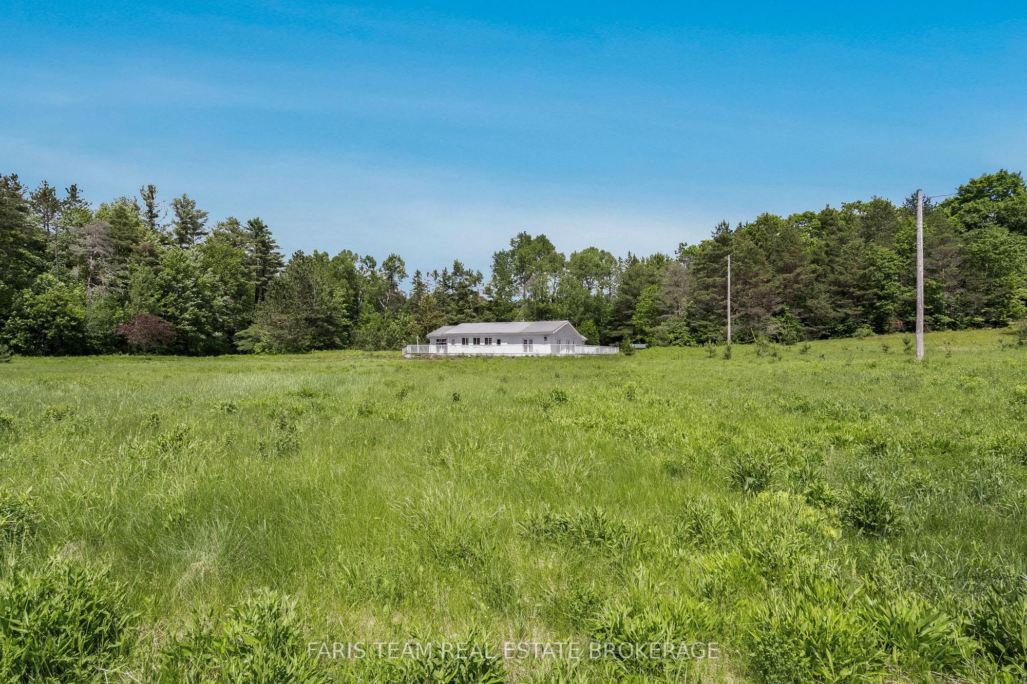 2180-2186 Highway 141, Muskoka Lakes, ON P0B 1L0 photo 3