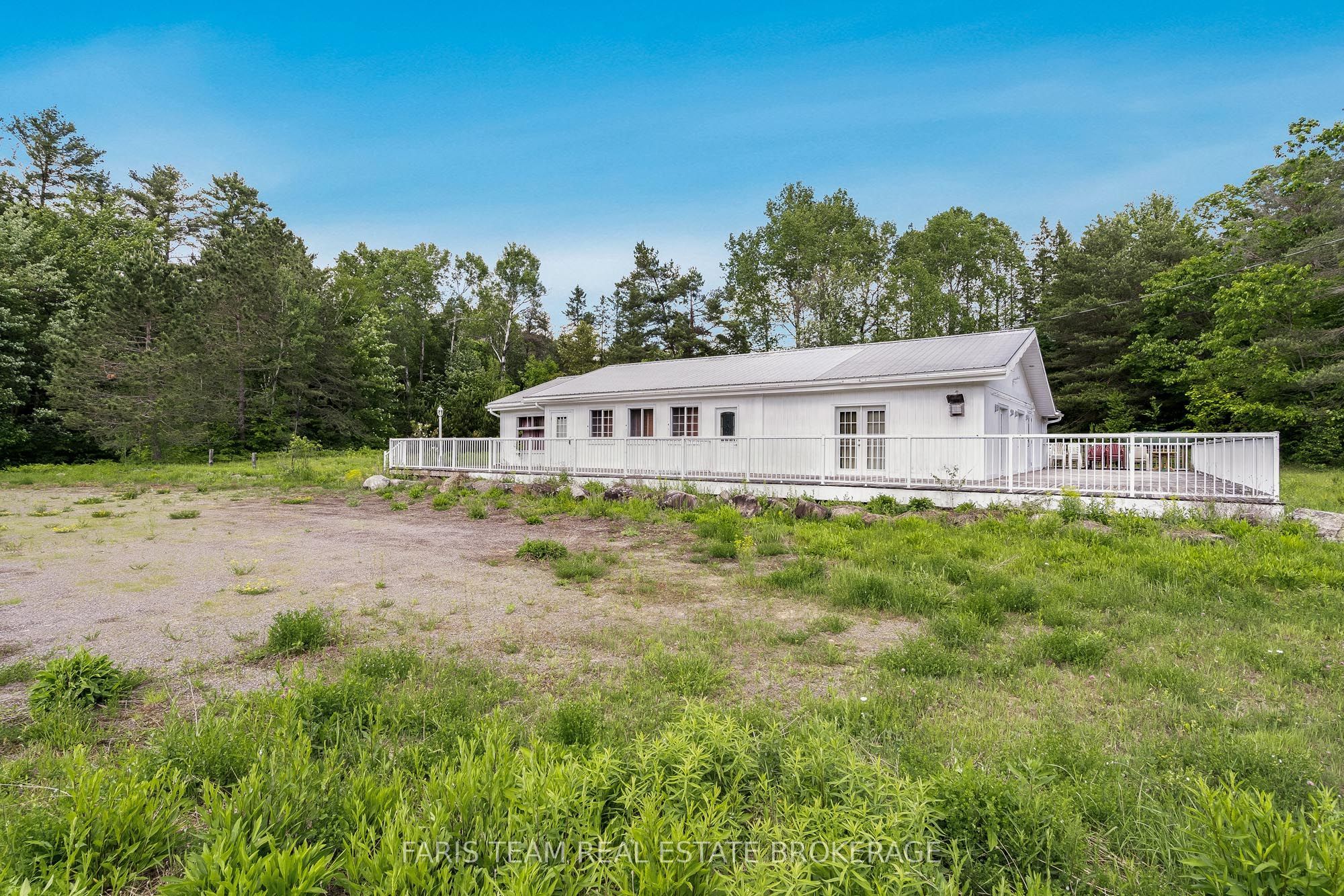 2180-2186 Highway 141, Muskoka Lakes, ON P0B 1L0 photo 5