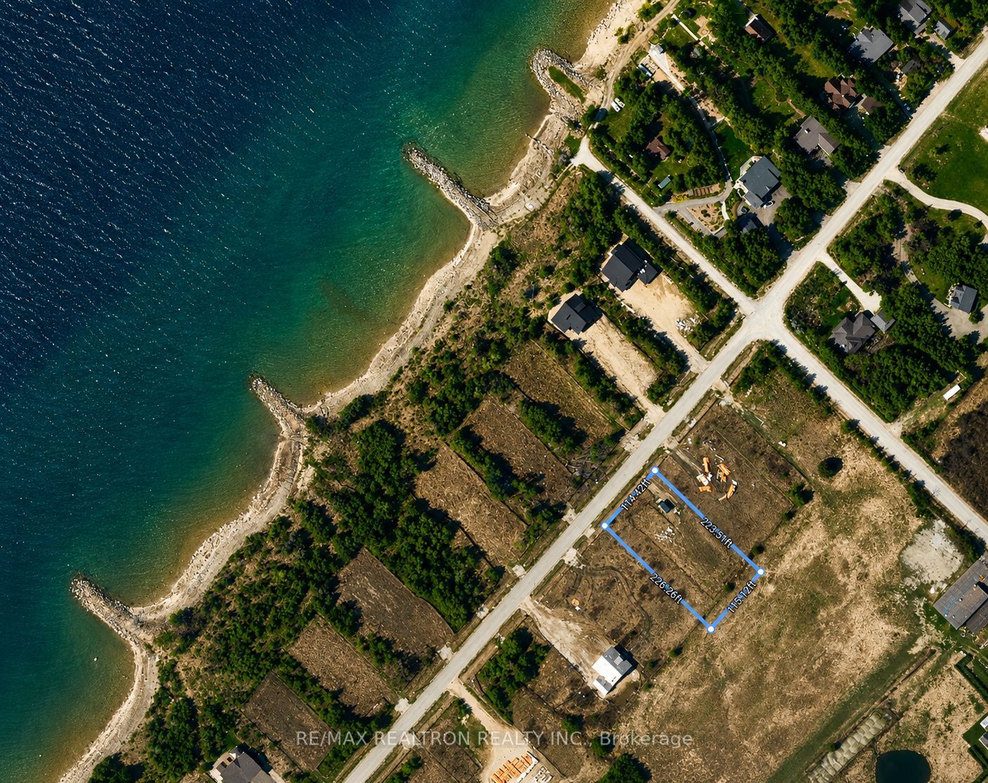 162 Wilson Drive, Georgian Bluffs, ON N0H 2T0