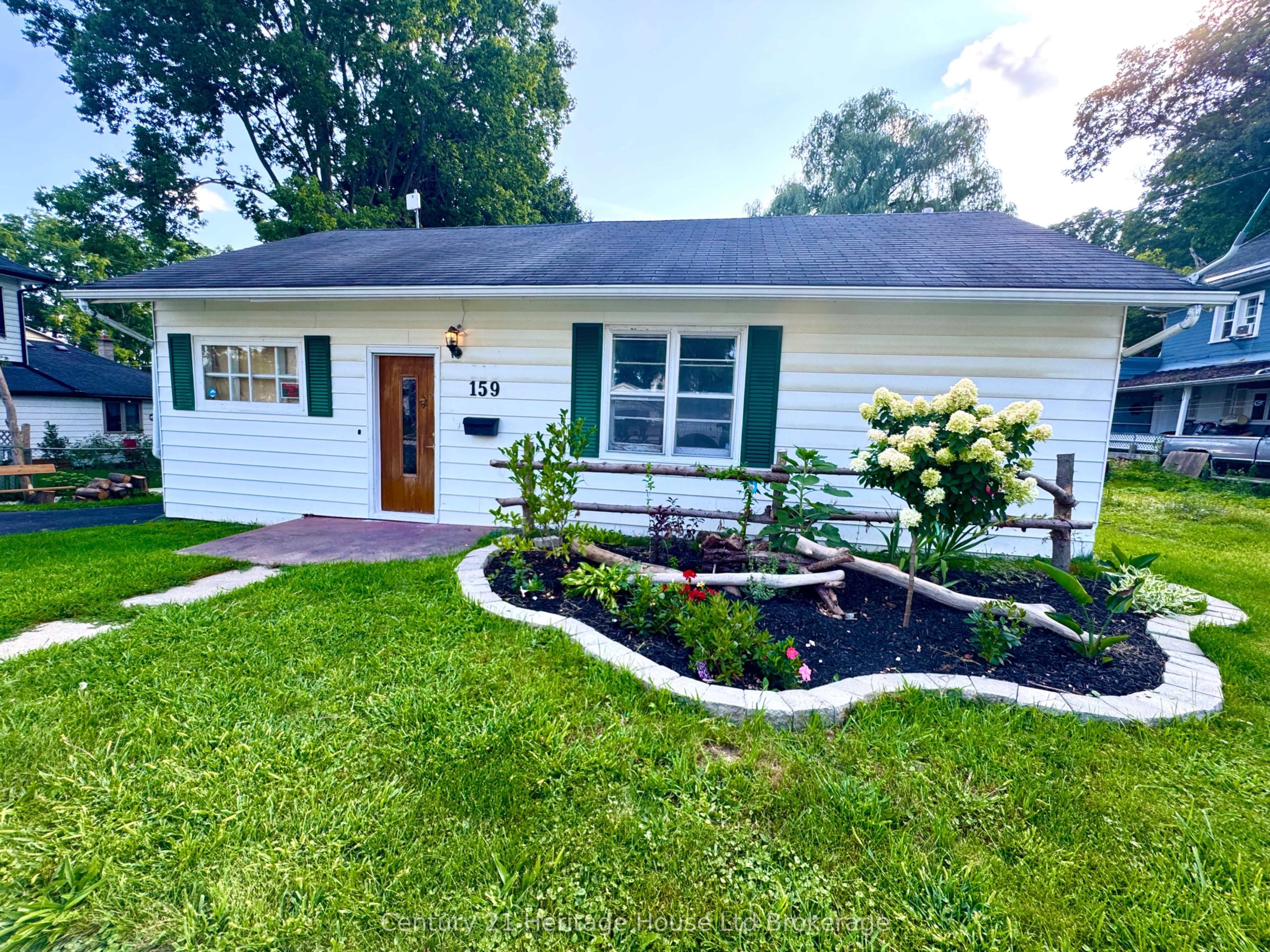159 John Street, Ingersoll, ON N5C 3G1 photo 2