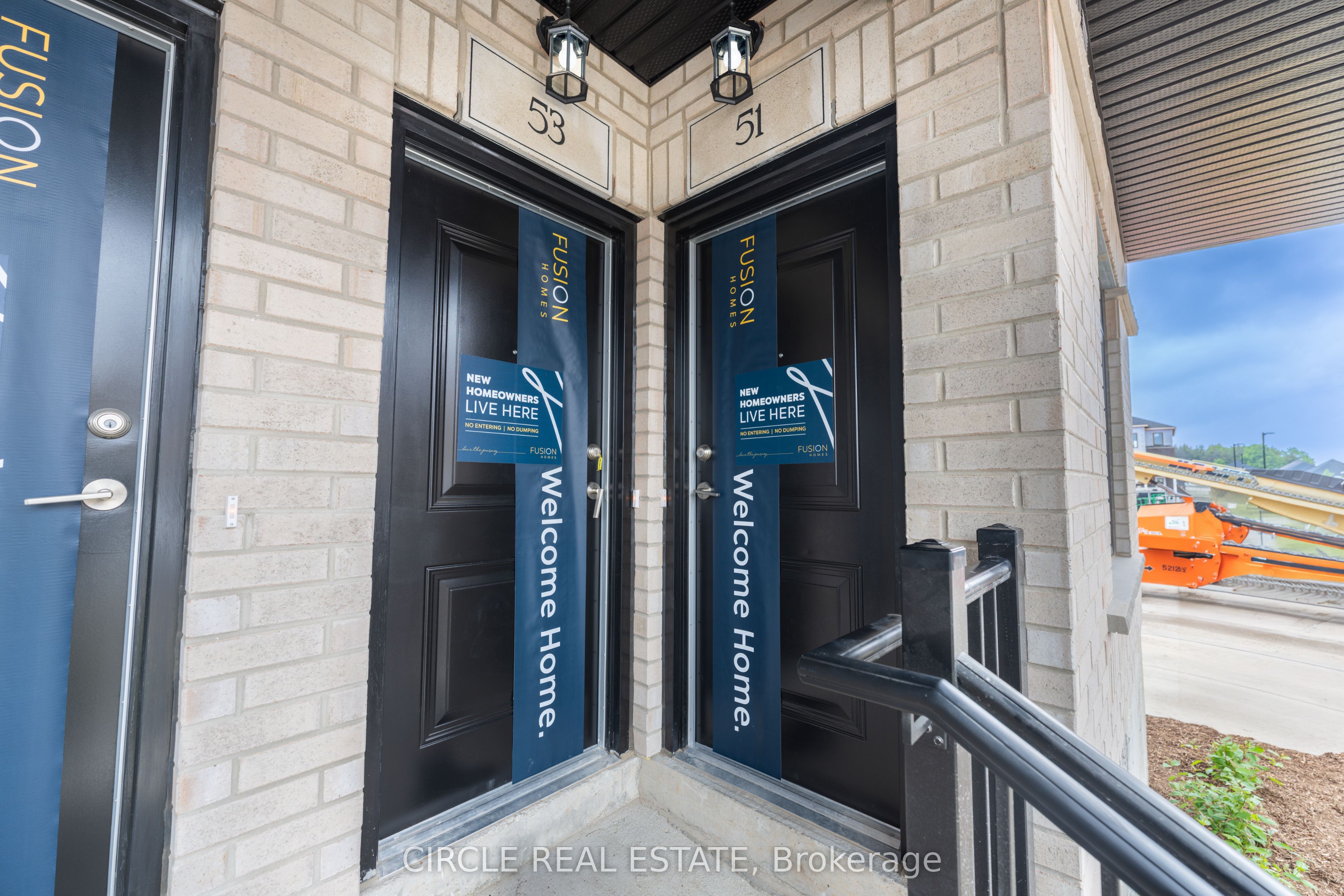53 Thatcher Drive, Guelph, ON N1L 1B3 photo 3