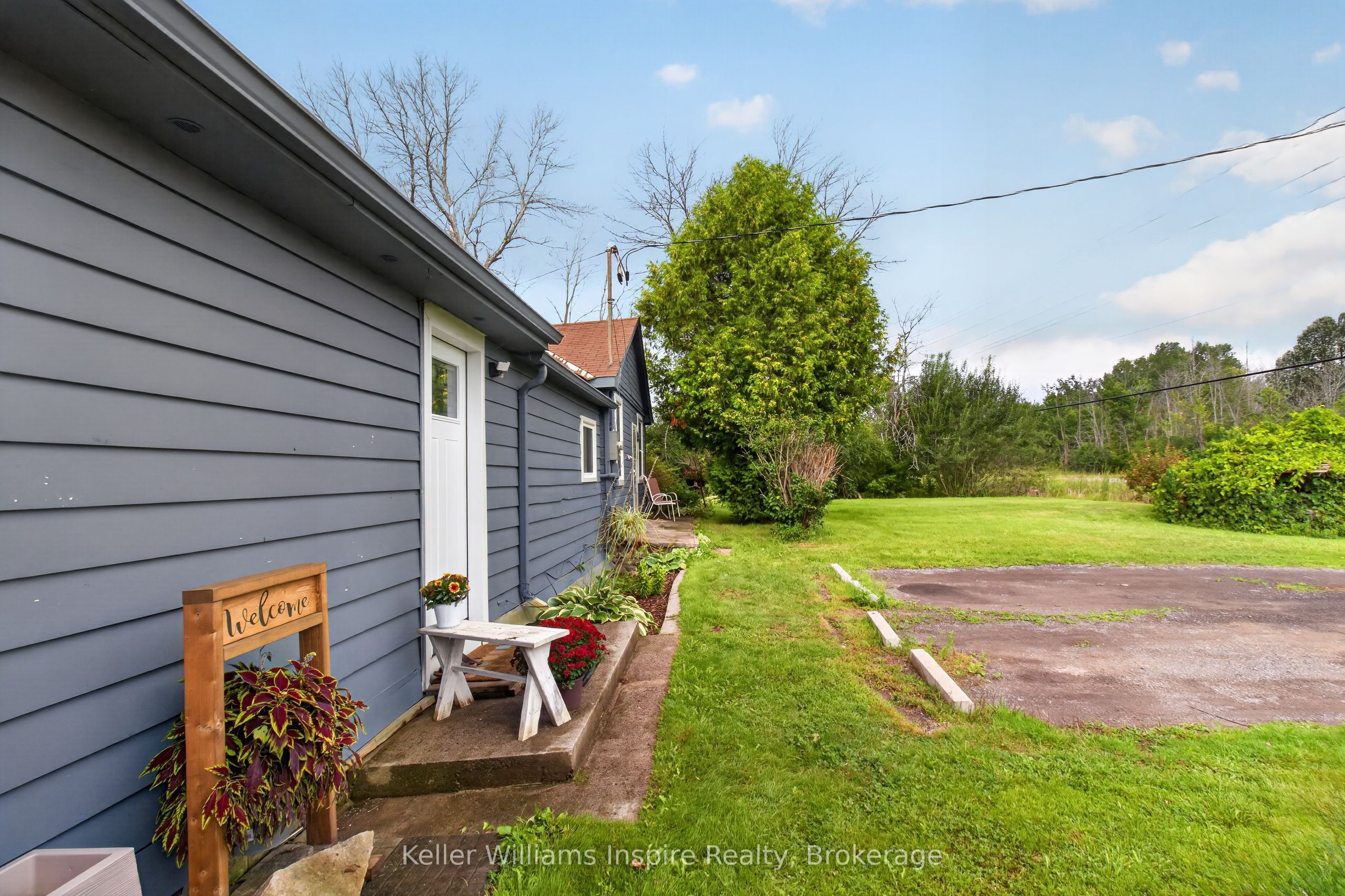 7968 County 2 Road, Greater Napanee, ON K7R 3K6 photo 4
