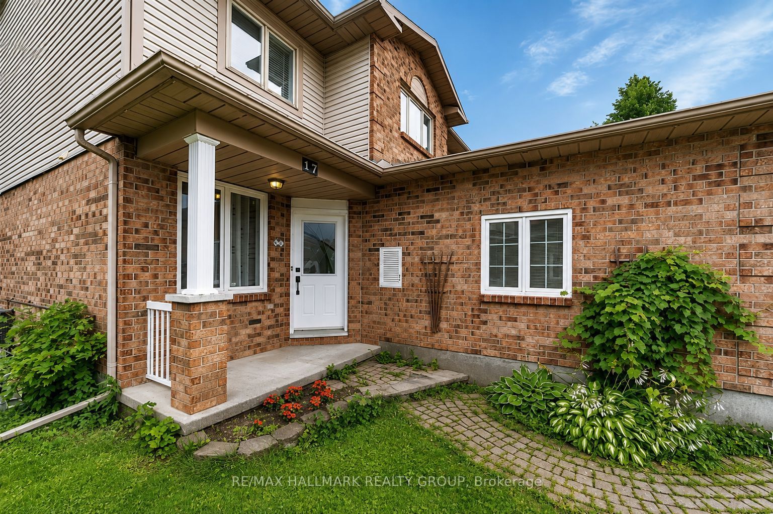 17 Ravenscroft Court, Stittsville - Munster - Richmond, ON K2S 1R3 photo 4