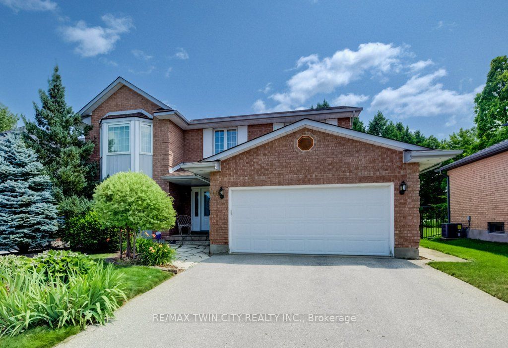 449 Knightsbridge Court, Waterloo, ON N2T 2G5 photo 2