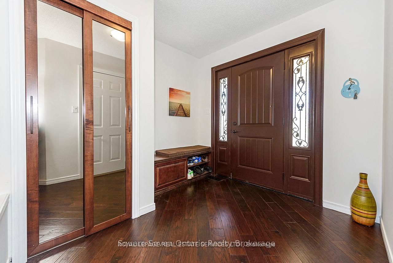 635 Commonwealth Crescent, Kitchener, ON N2E 4J9 photo 3