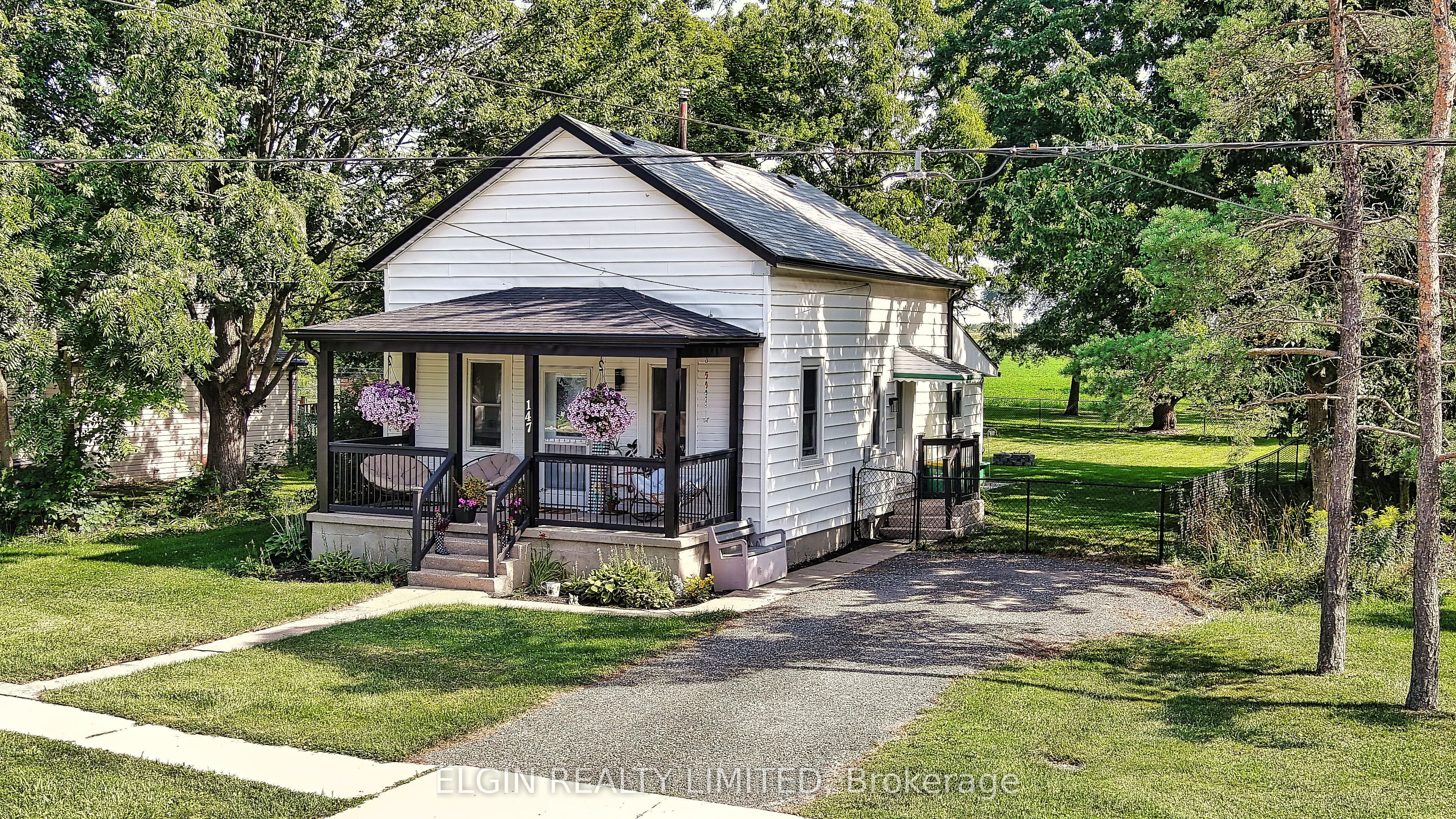 147 Victoria Street, Southwest Middlesex, ON N0L 1M0