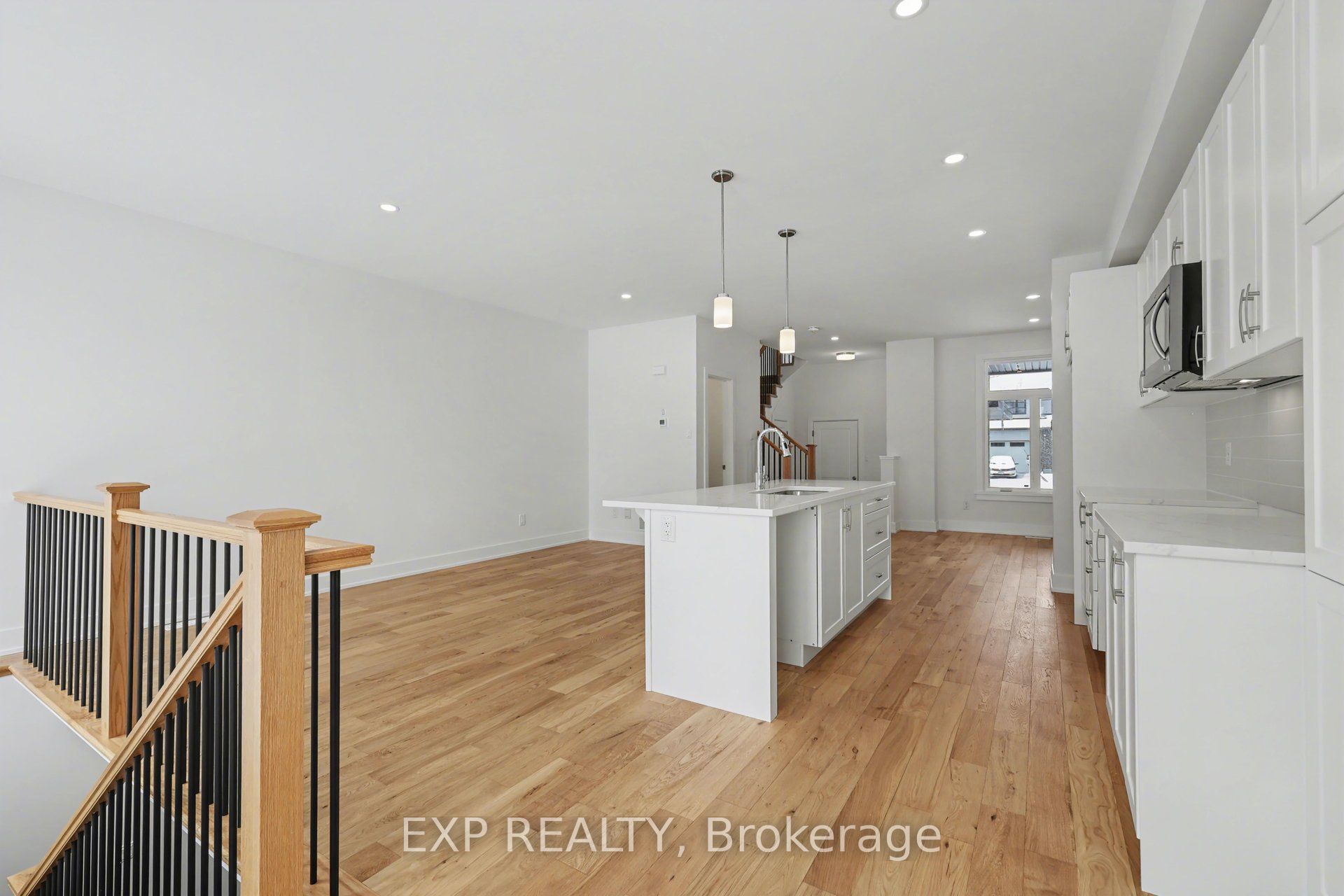 1180 Cope Drive, Stittsville - Munster - Richmond, ON K2S 3C4 photo 4