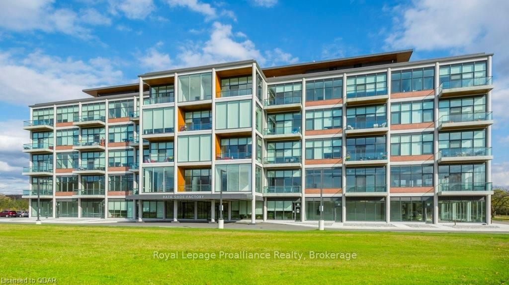 58 Plant Street 417, Quinte West, ON K0K 1E0