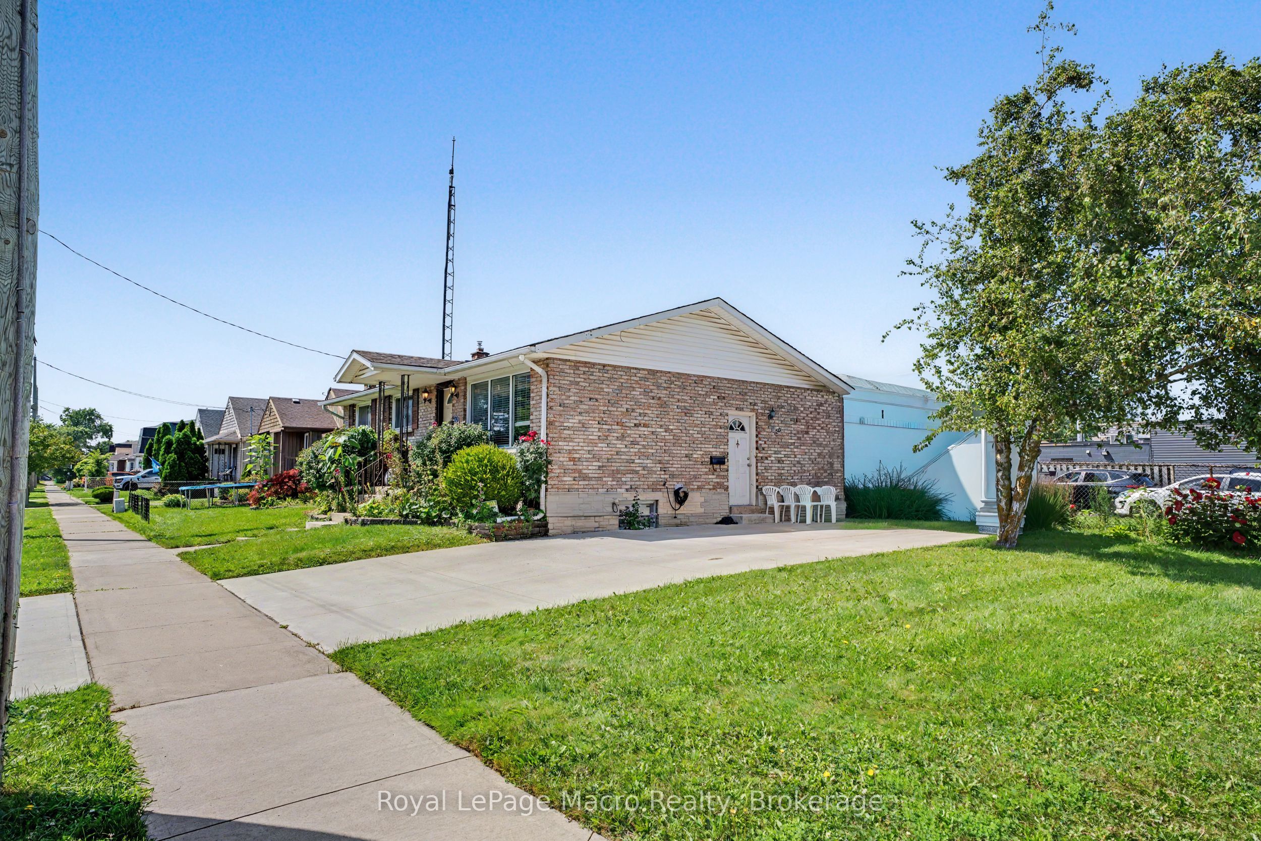 99 MARTINDALE Road, St. Catharines, ON L2S 2Y7 photo 4