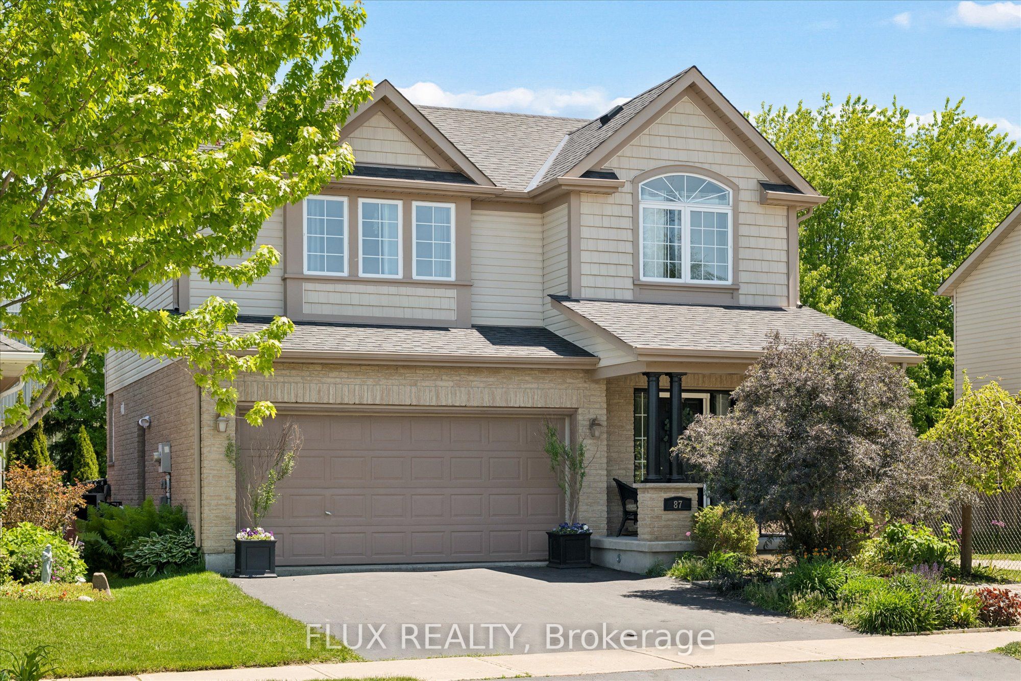 87 Sugar King Drive, Woolwich, ON N3B 3N9 photo 2