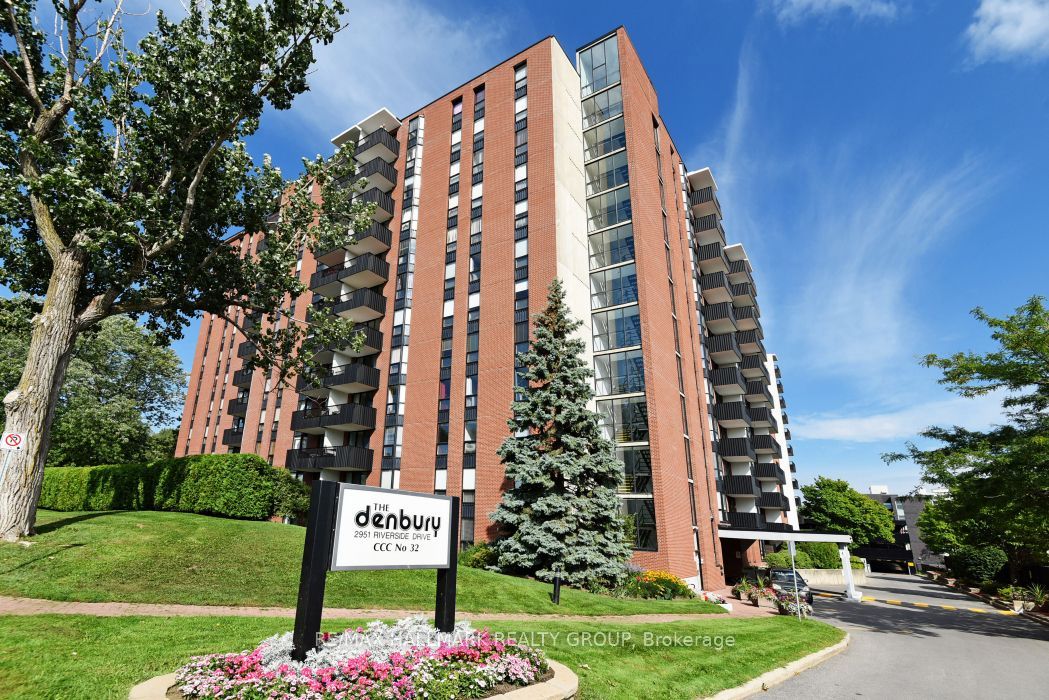 2951 Riverside Drive 801, Billings Bridge - Riverside Park and Area, ON K1V 8W6