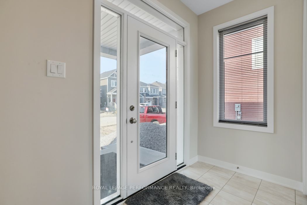 119 Hackamore Crescent, Stittsville - Munster - Richmond, ON K0A 2Z0 photo 4