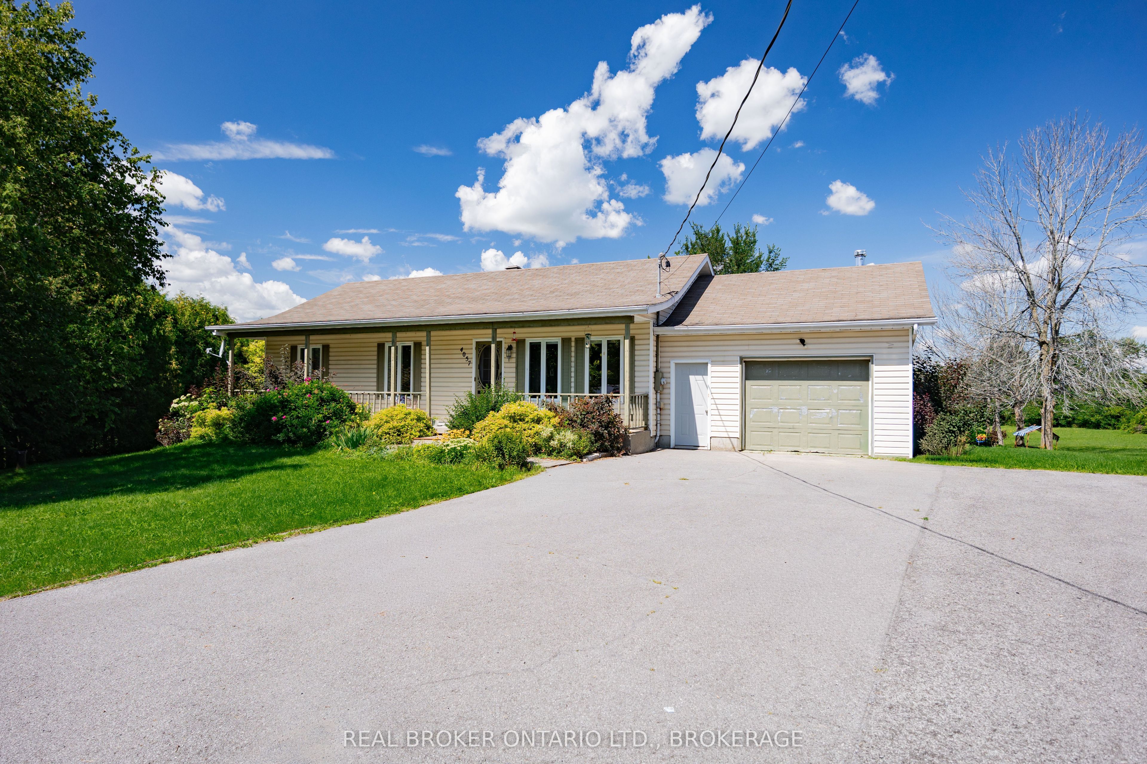 4057 LEFEBVRE Street, South Glengarry, ON K0C 1L0 photo 2