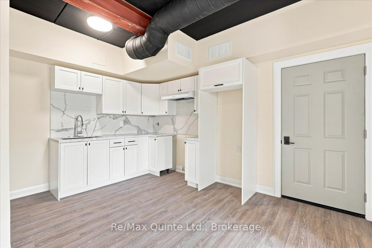 445 Centre Street N B, Greater Napanee, ON K7R 3S4 photo 4