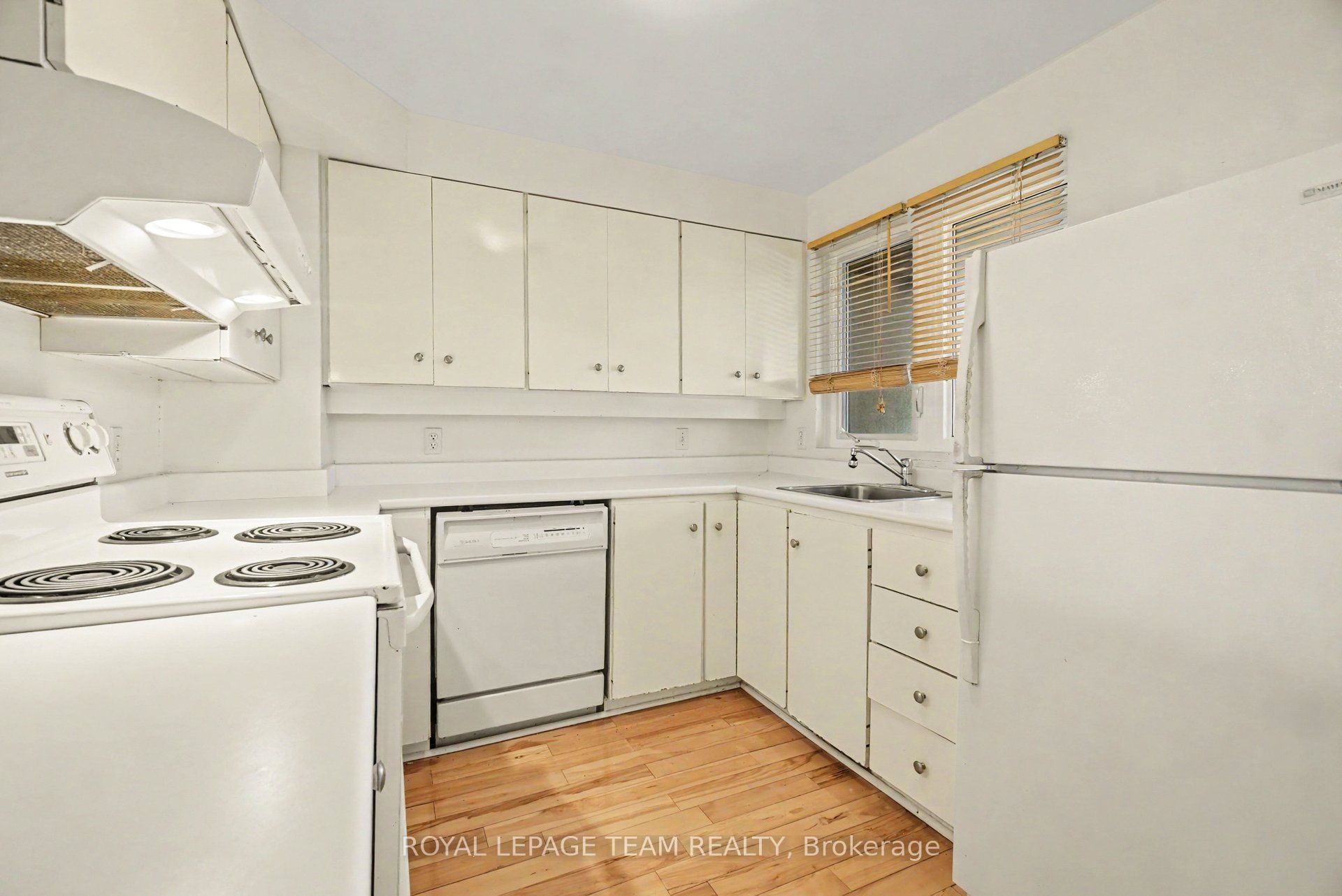 290 CATHCART Street 14, Lower Town - Sandy Hill, ON K1N 5C4 photo 4