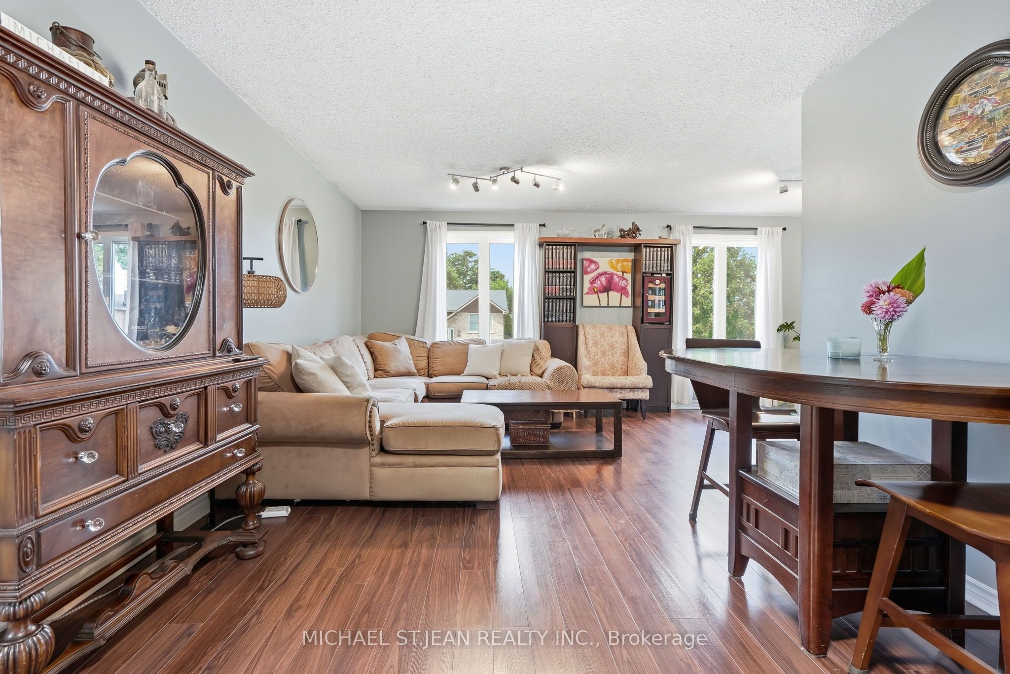 49 Markson Crescent, Hamilton, ON L8T 4W3 photo 5