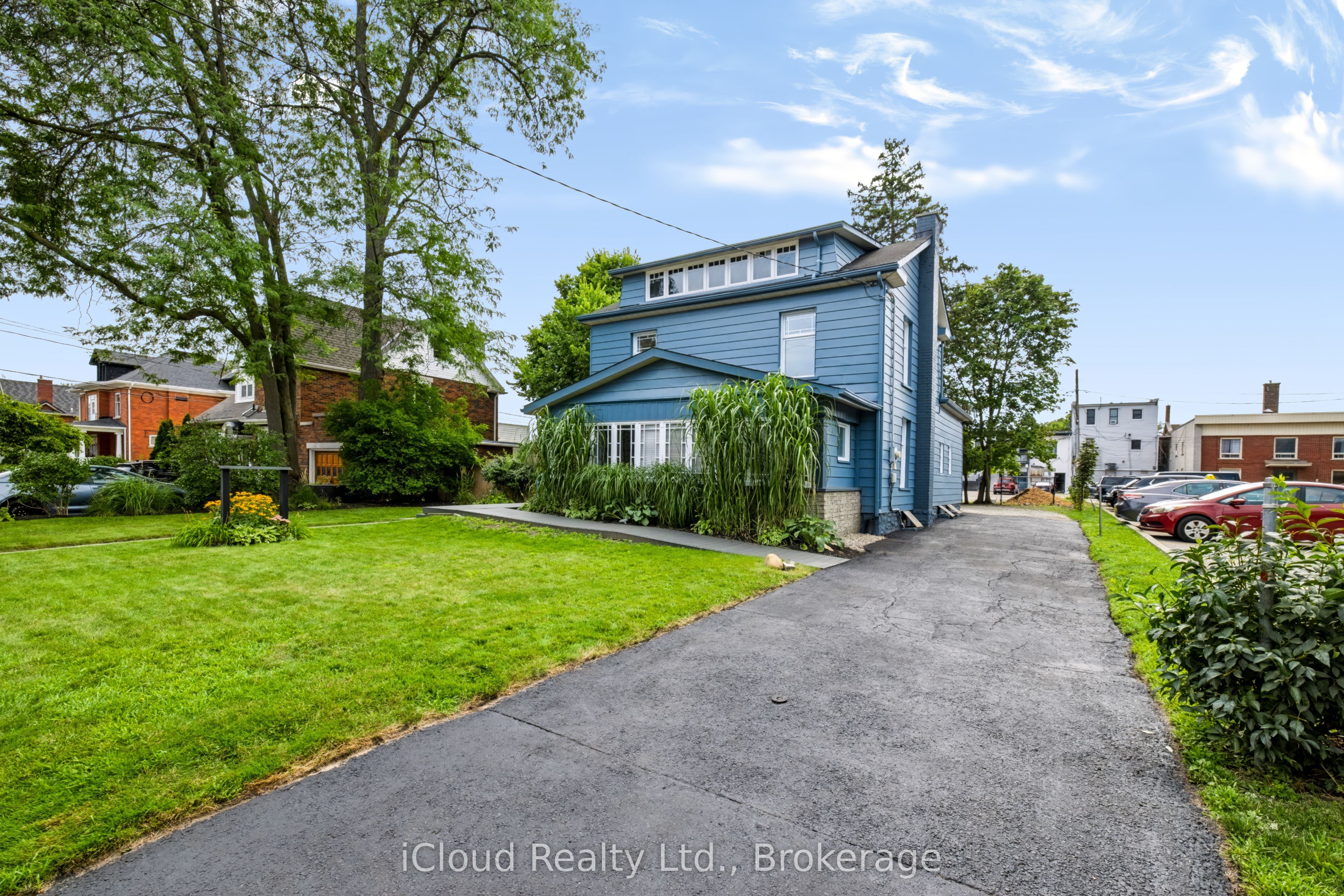 654 Duke Street, Cambridge, ON N3H 3T5 photo 2