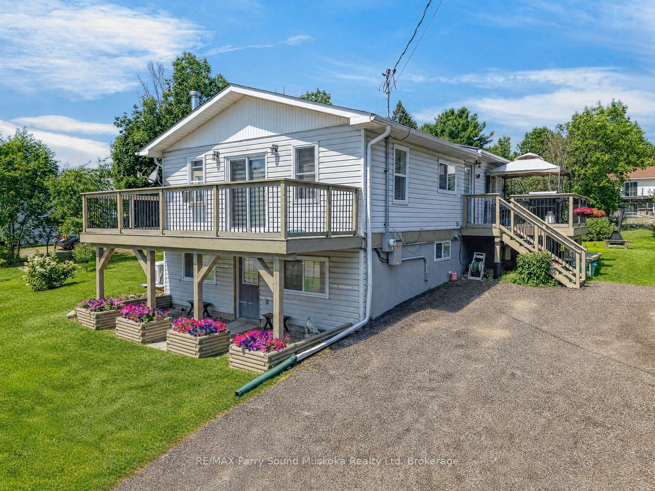 22 Ahmic Street, Magnetawan, ON P0A 1A0 photo 3