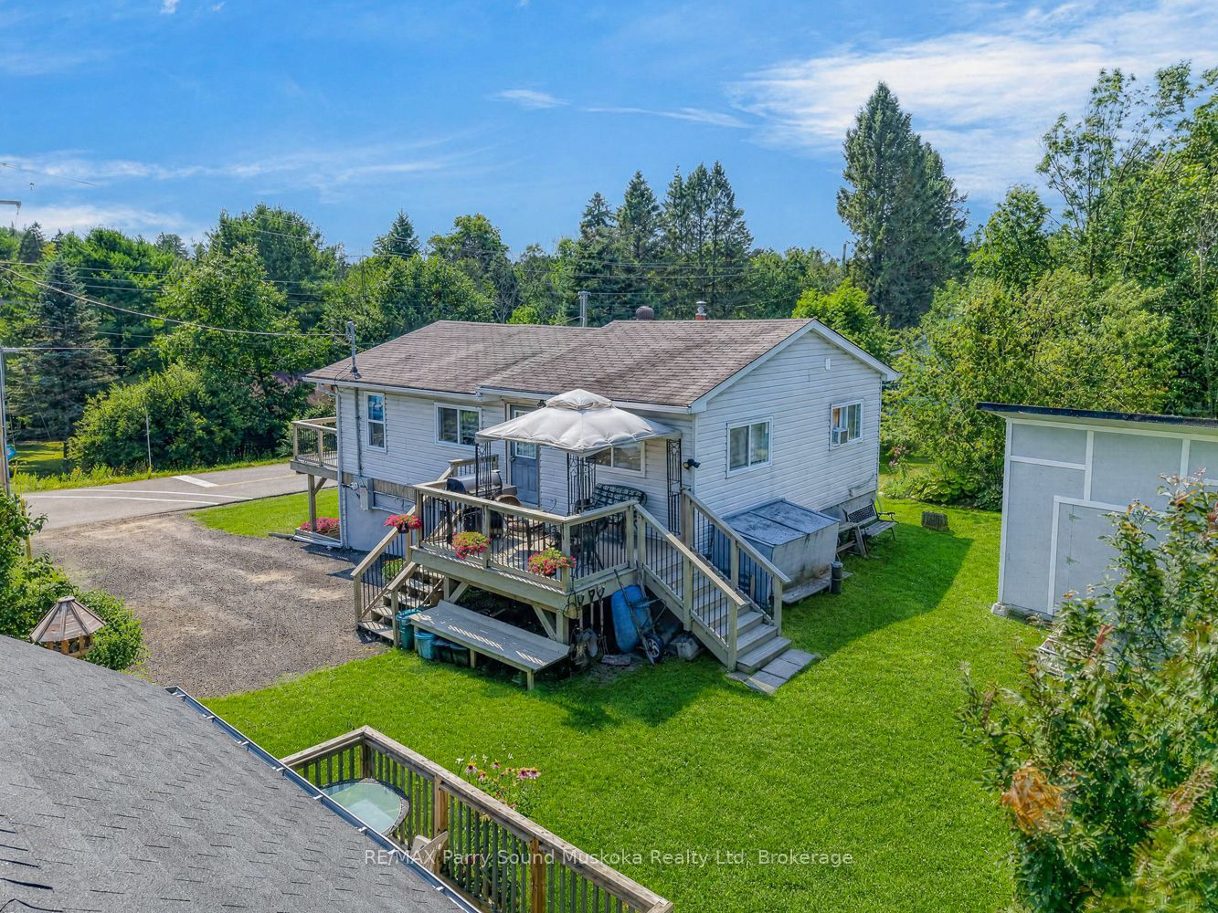 22 Ahmic Street, Magnetawan, ON P0A 1A0 photo 4