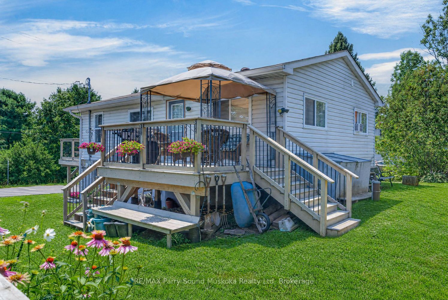 22 Ahmic Street, Magnetawan, ON P0A 1A0 photo 5