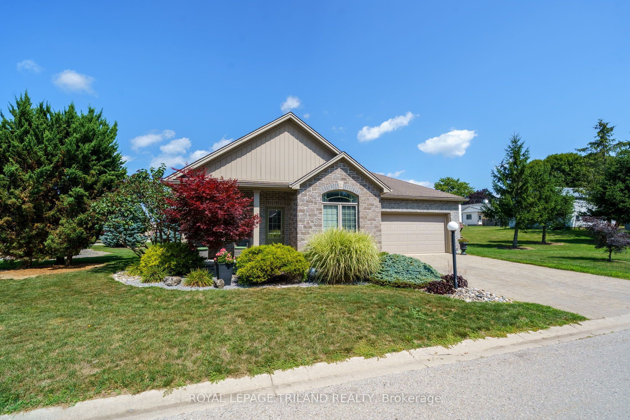 14 Conrad Drive 15, Bluewater, ON N0M 2T0 photo 2