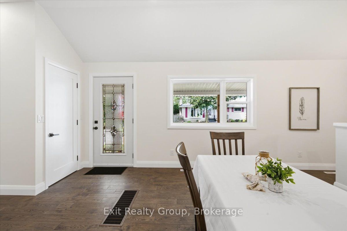 8 Albert Street, Prince Edward County, ON K0K 2T0 photo 5