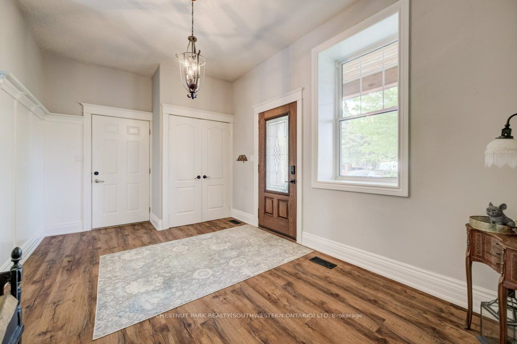 35 Schweitzer Street, Kitchener, ON N2K 1B5 photo 5