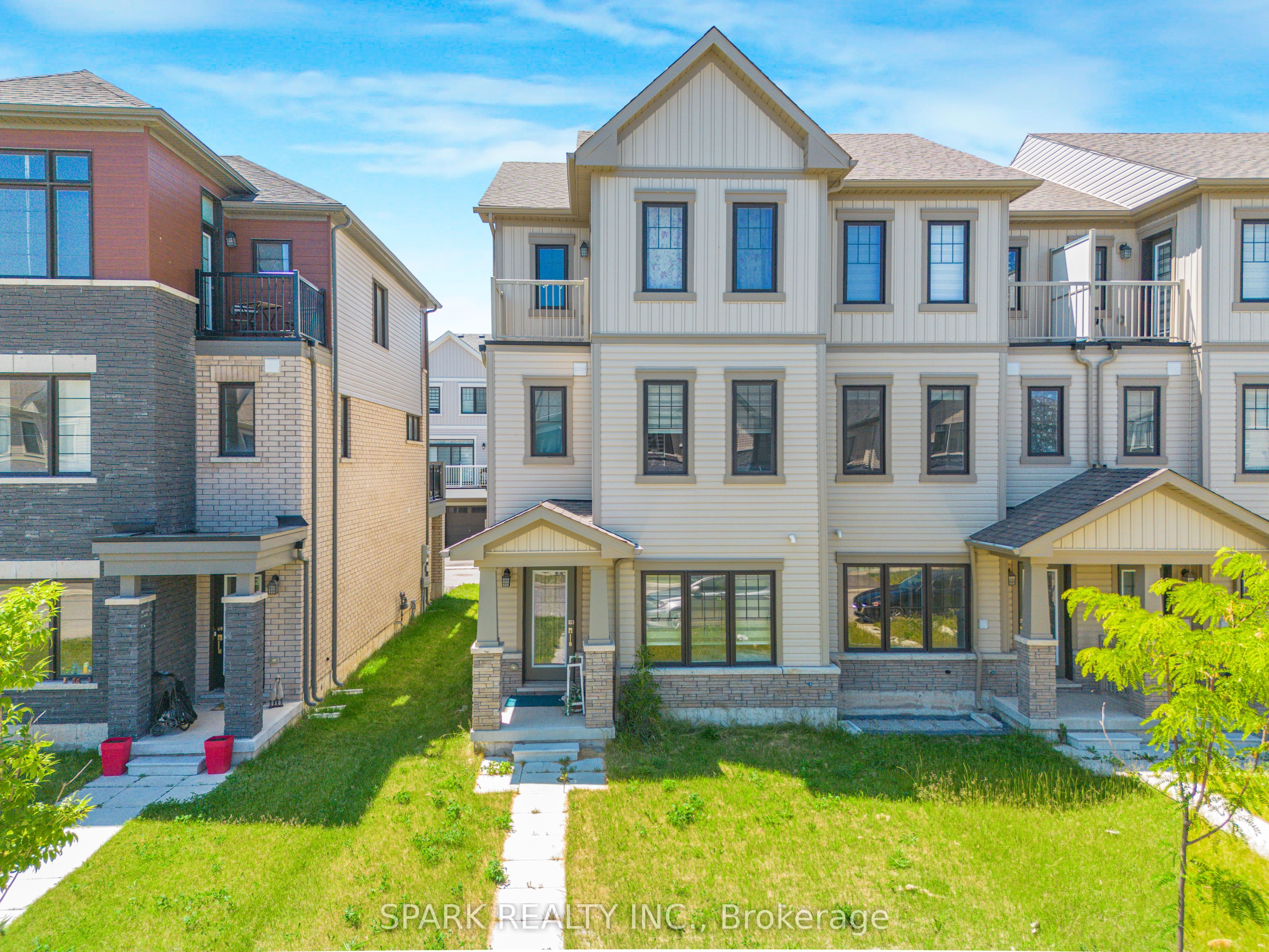 226 Melody Lane, Thorold, ON L0S 1K0 photo 2