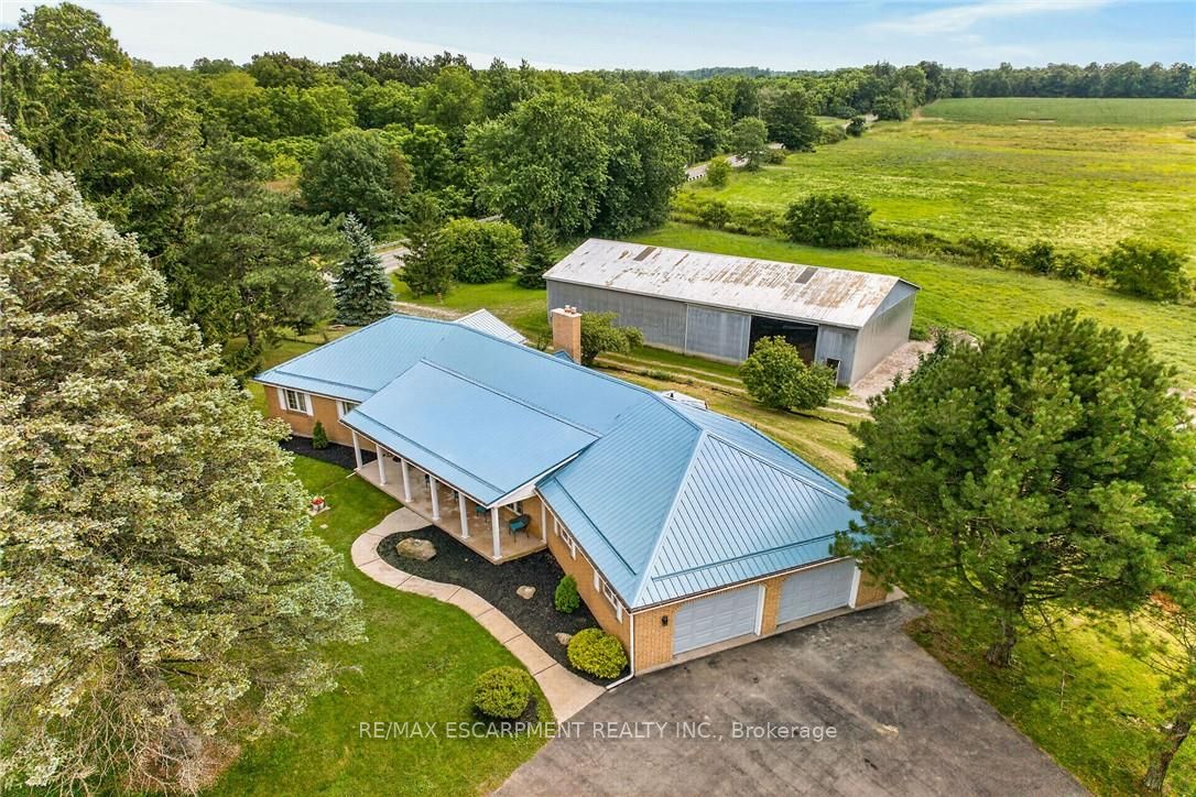 7011 Dickenson Road E, Hamilton, ON L0R 1W0 photo 3