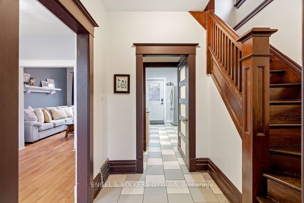 475 Kent Street, Ottawa Centre, ON K2P 2B6 photo 3