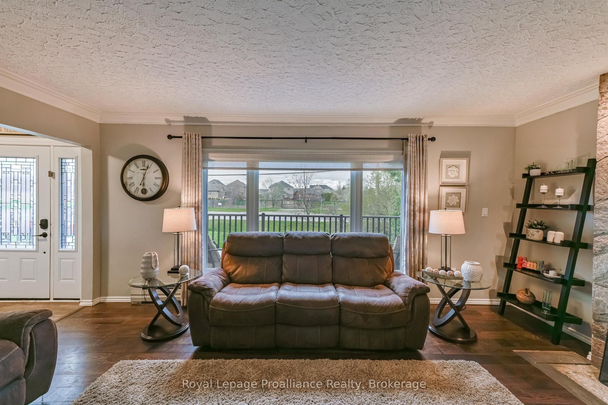1 Brook Road N, Cobourg, ON K9A 4G4 photo 4