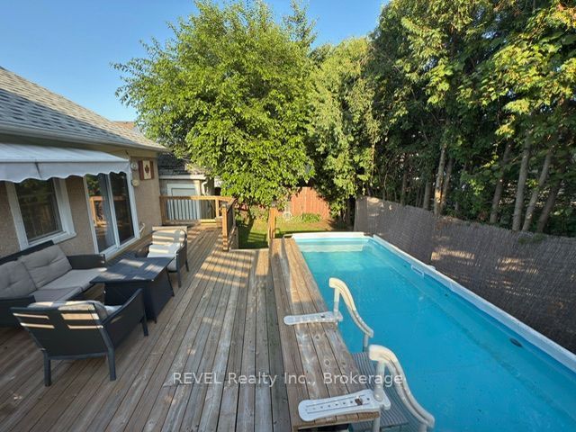190 Carlton Street, St. Catharines, ON L2R 1S4 photo 3