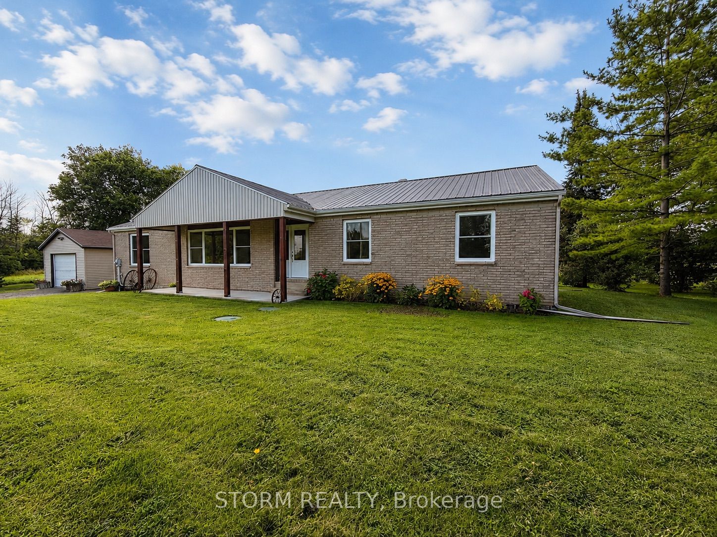14402 Dafoe Road, South Stormont, ON K0C 1M0 photo 2