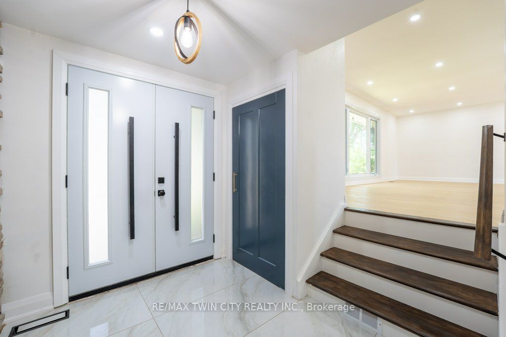 21 Halliwell Drive, Kitchener, ON N2B 2M5 photo 4