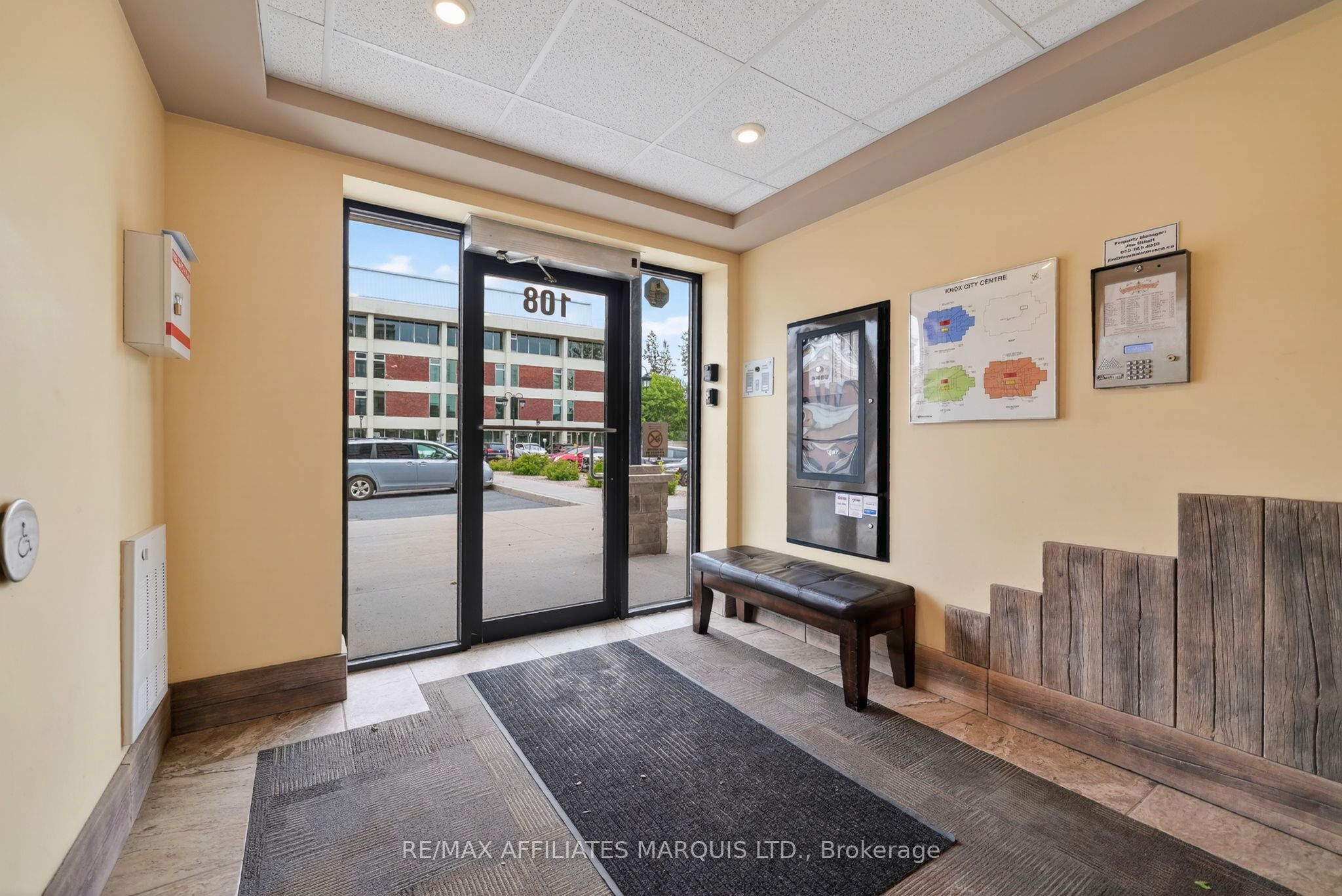 108 Second Street E 401, Cornwall, ON K6H 3H1 photo 4