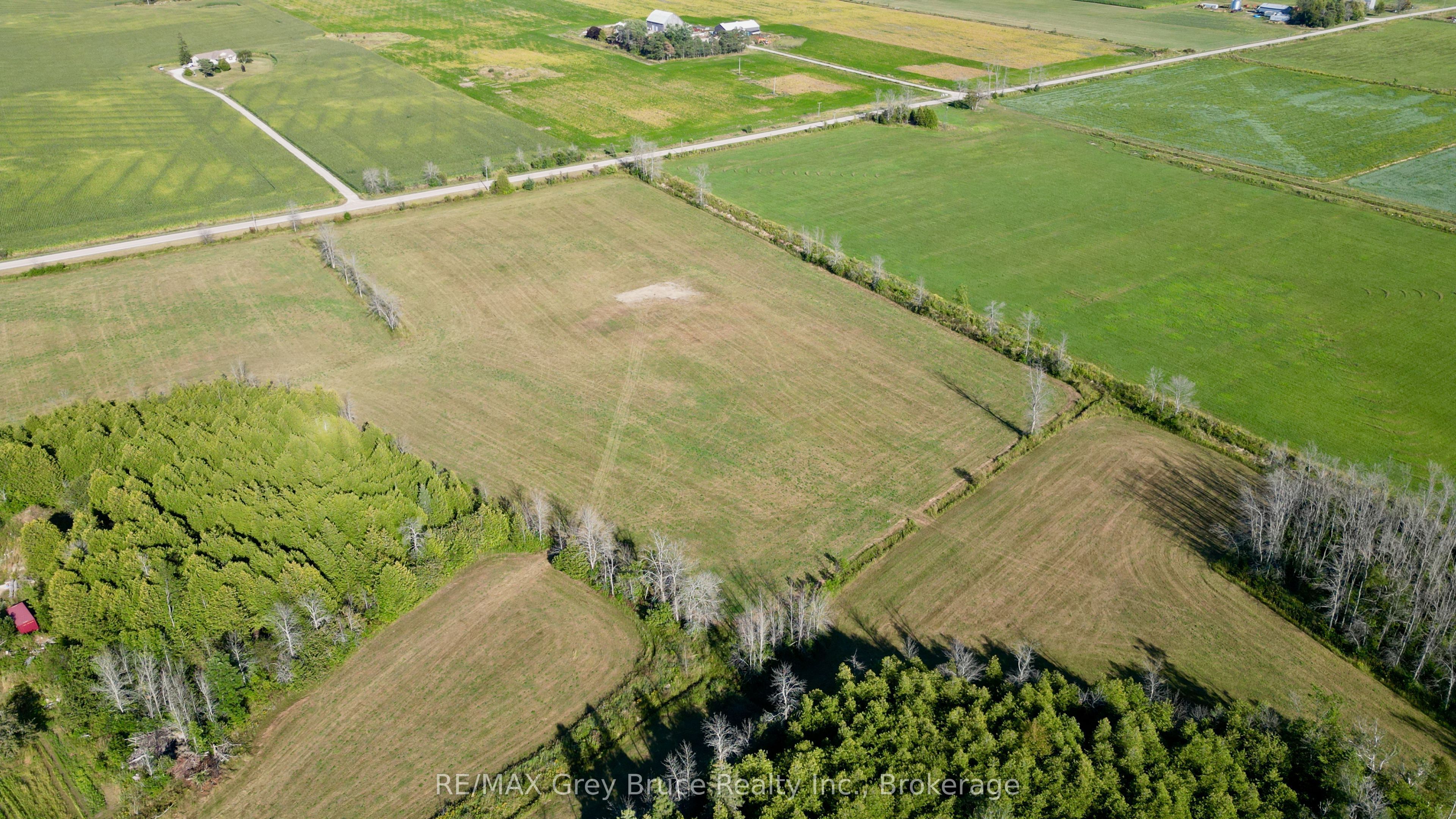 649 The Bury Road, Northern Bruce Peninsula, ON N0H 1W0 photo 3
