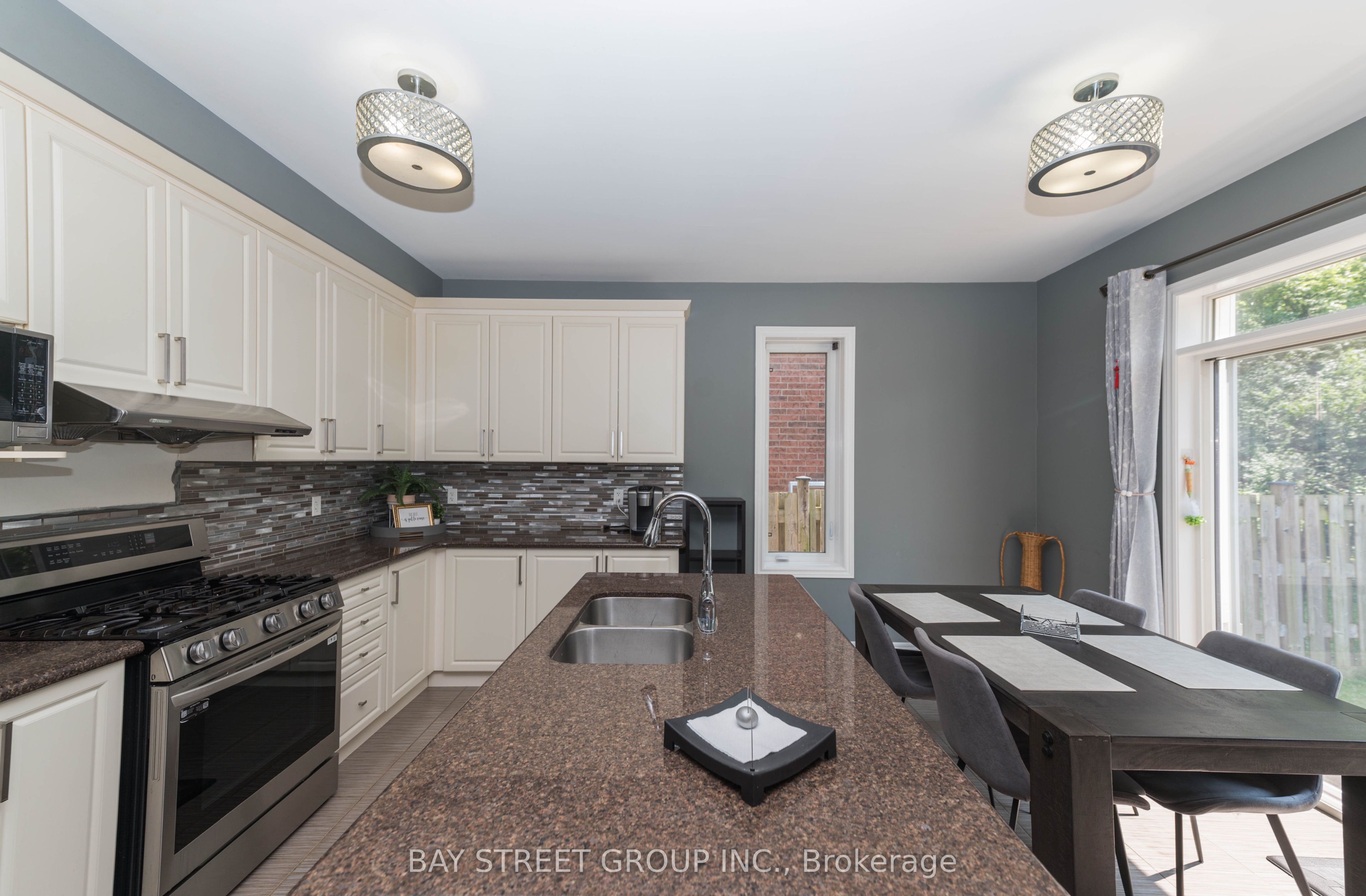 116 Winterberry Boulevard, Thorold, ON L2V 0B5 photo 4